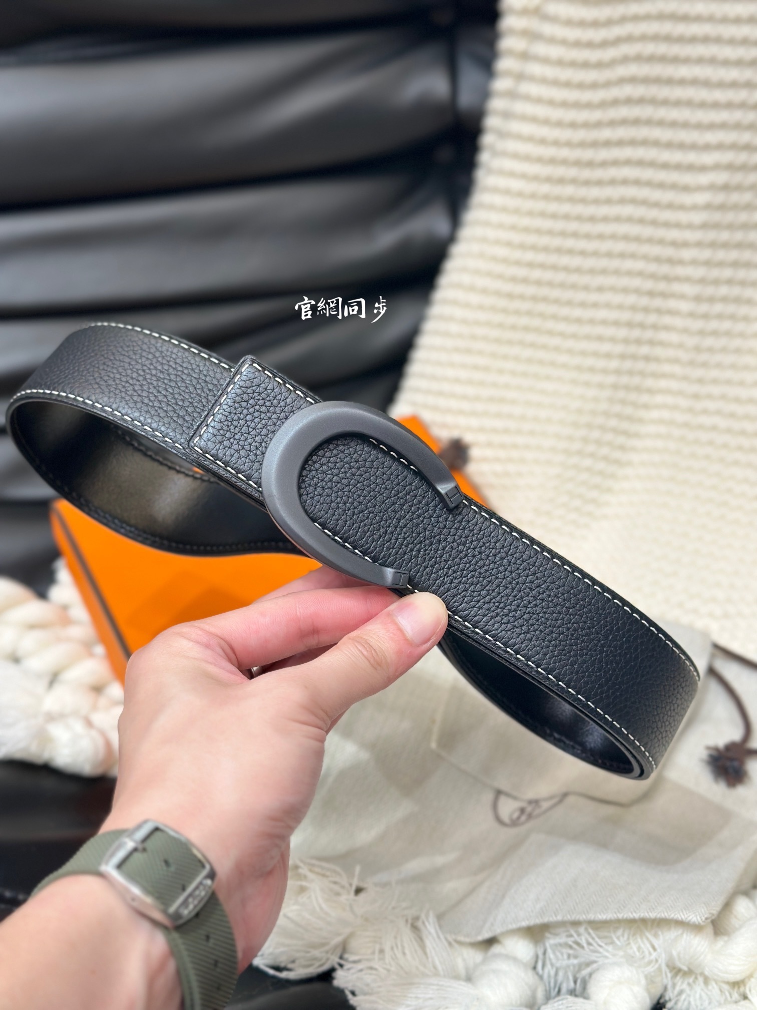 Hermès Reversible 38mm Leather Belt with Luck Buckle - Black/Brown