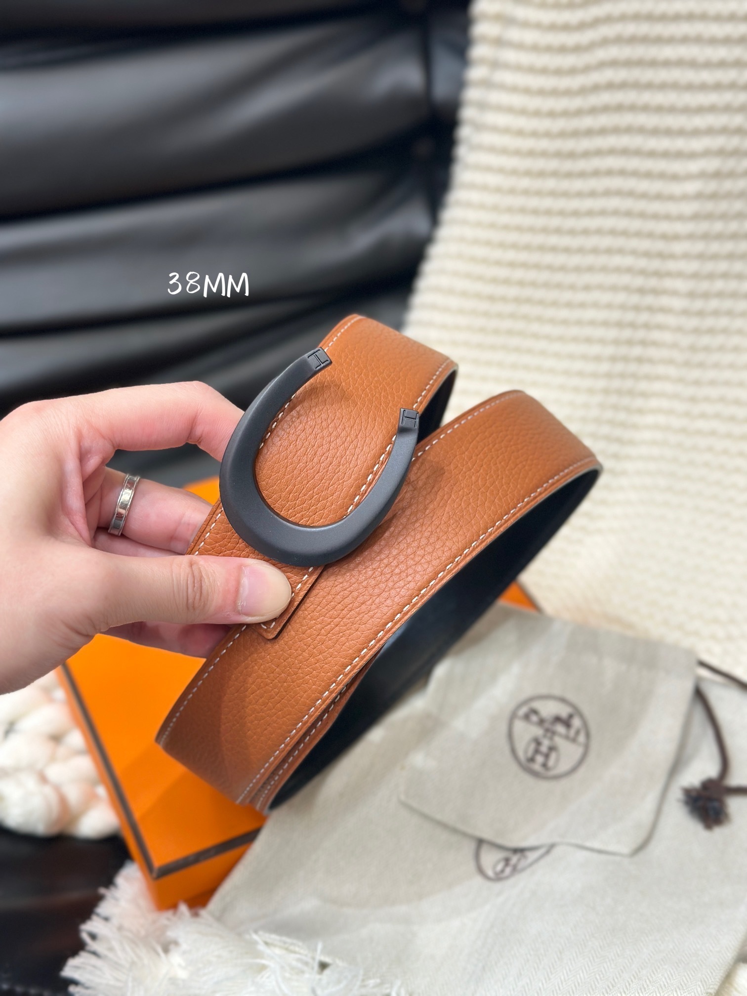 Hermes 38mm Reversible Leather Belt with Matte Black Luck Buckle