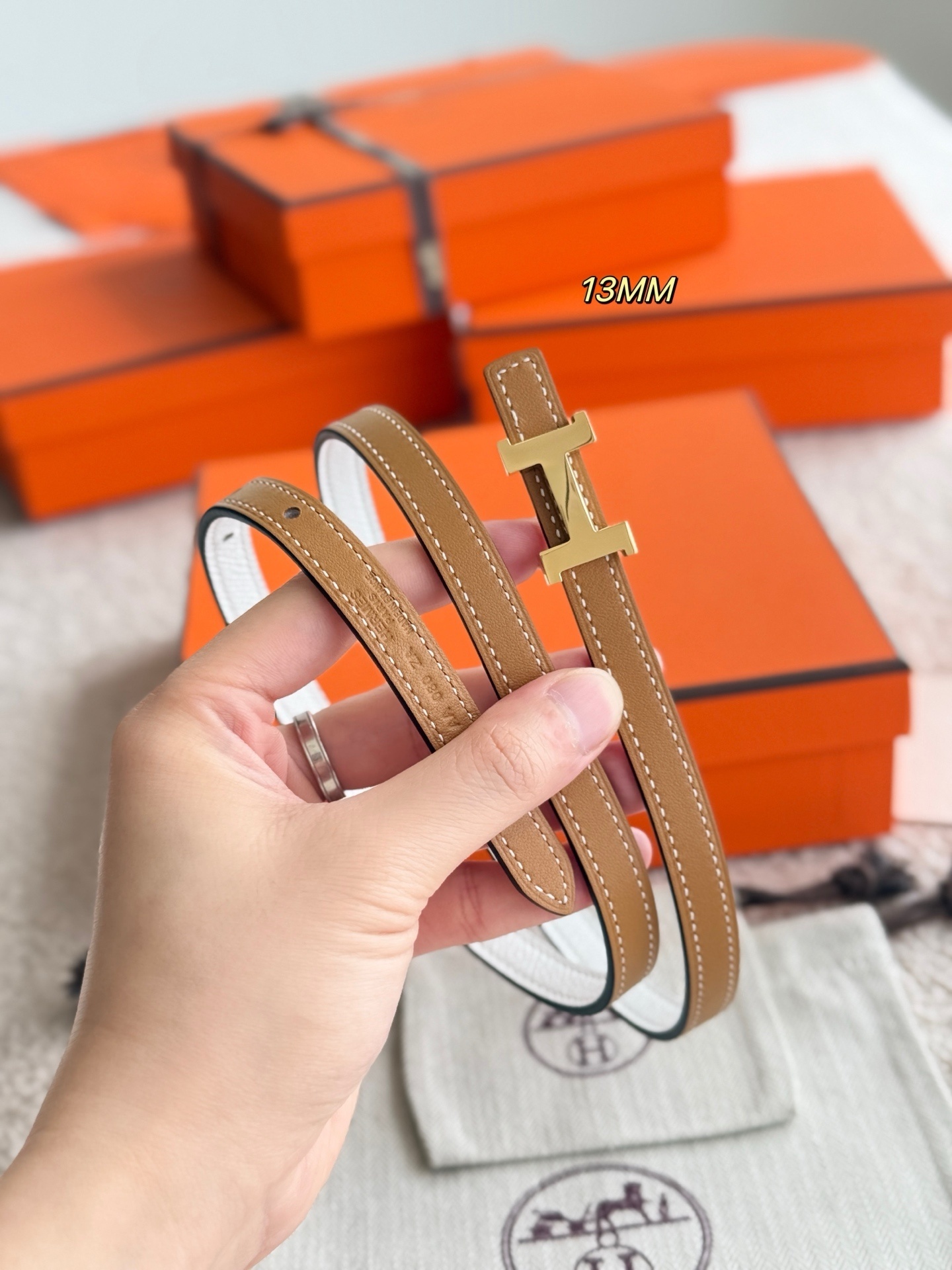 Hermès Mini Constance Reversible Leather Belt 13mm - Gold Buckle