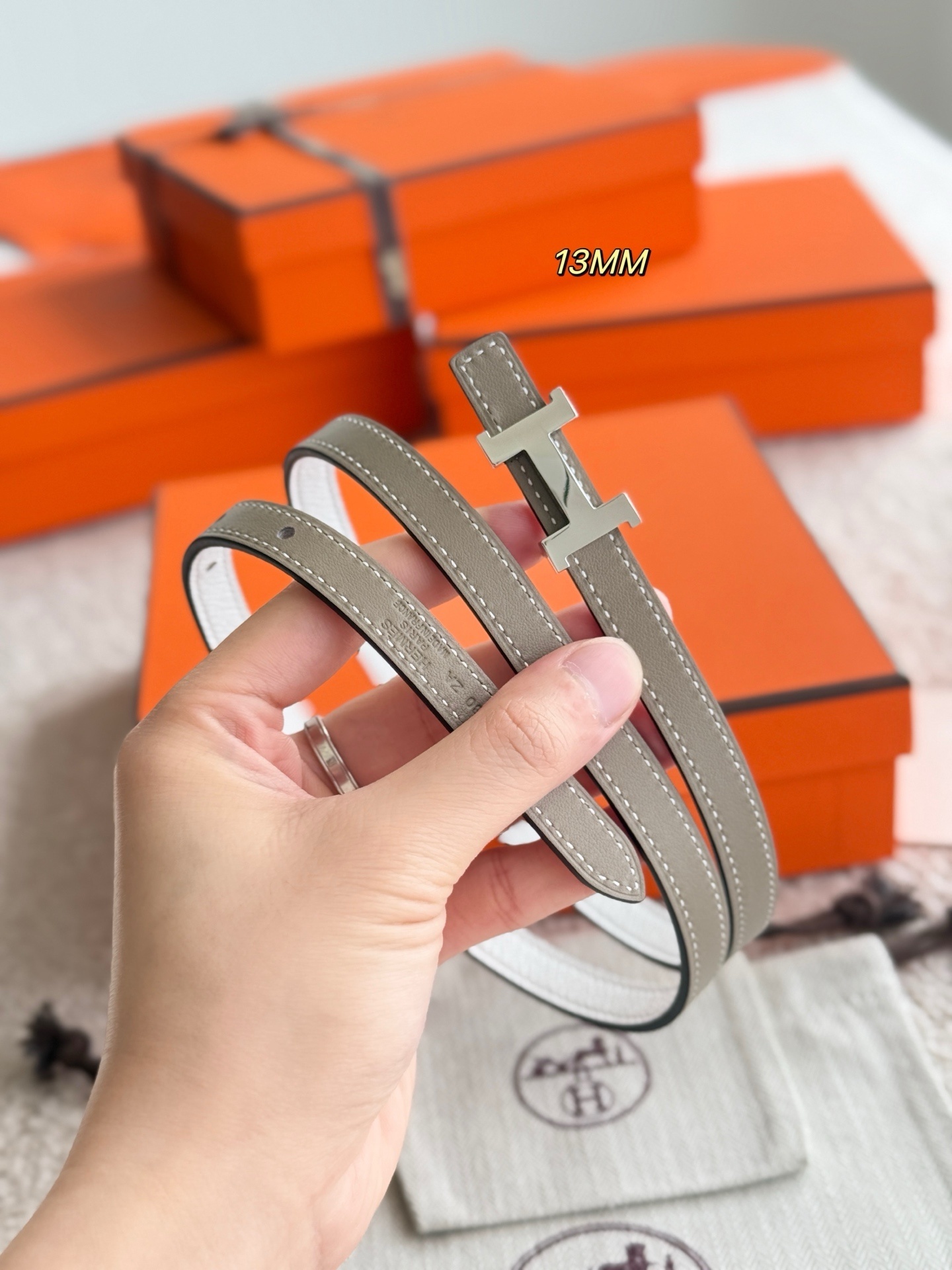 Hermes Mini Constance 13mm Reversible Leather Belt - Etoupe/White