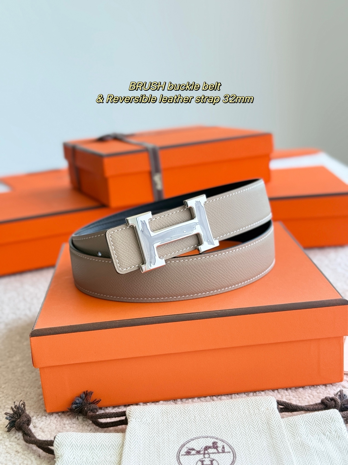 Luxury 32mm Reversible Leather Belt with Brushed H Buckle