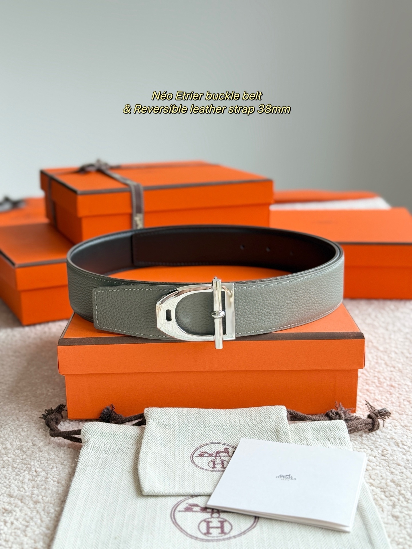 Hermes Néo Etrier Reversible Leather Belt 38mm - Luxury Men's Accessory