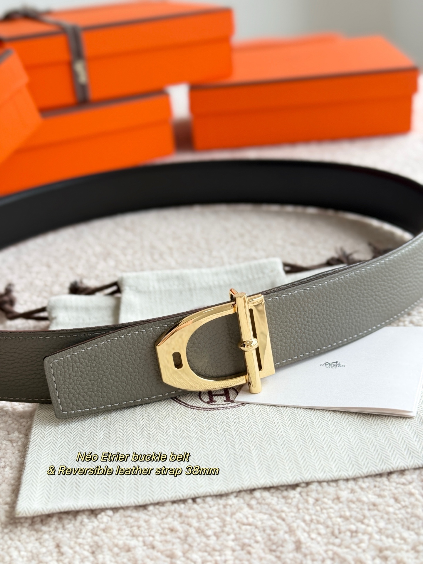 Hermès Néo Etrier Reversible Leather Belt 38mm - Luxury Style