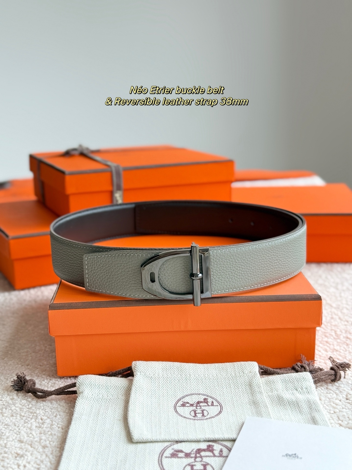Néo Etrier Buckle & 38mm Reversible Leather Strap Luxury Belt