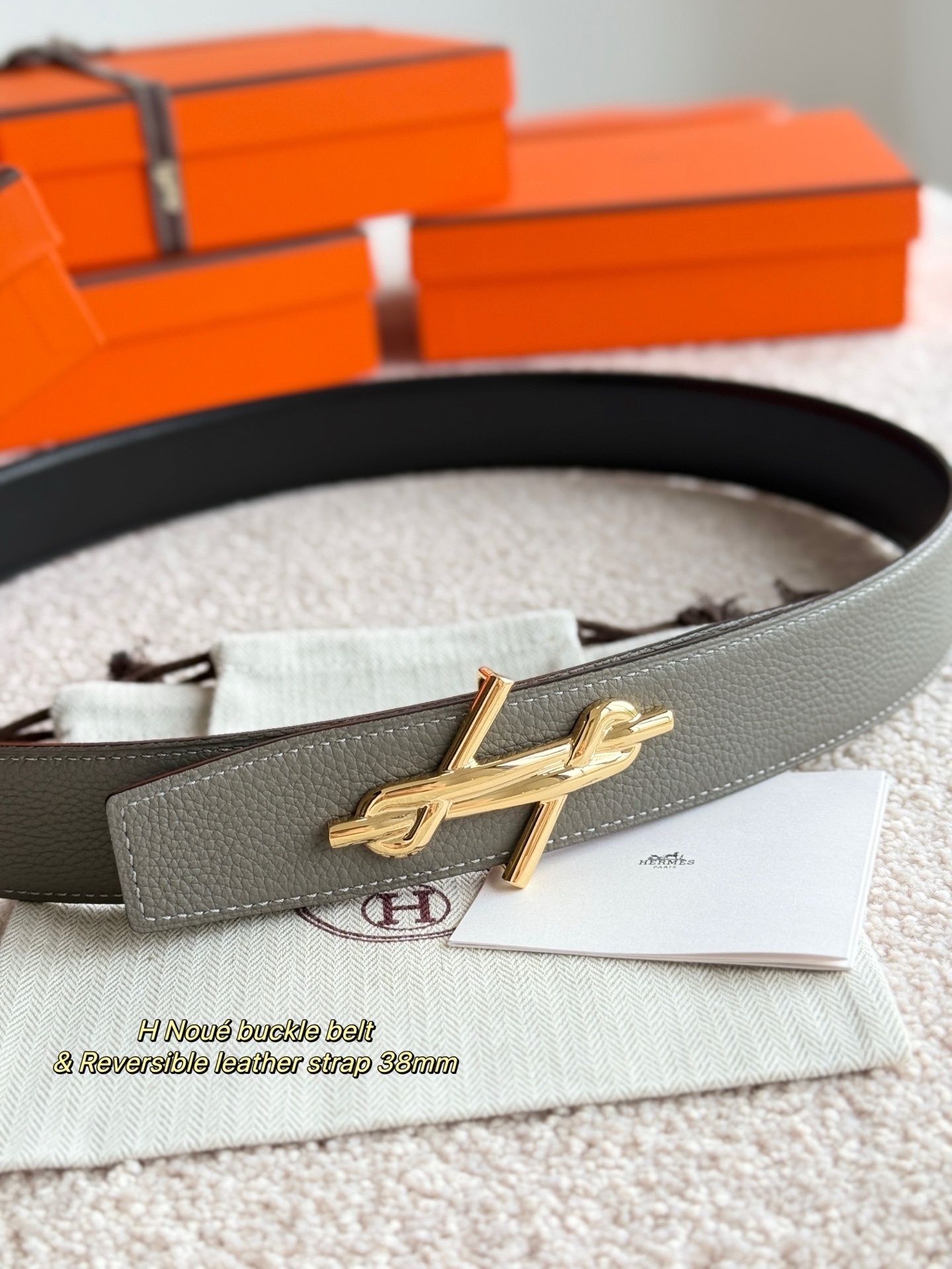 Hermès H Noué 38mm Reversible Leather Belt with Gold Buckle