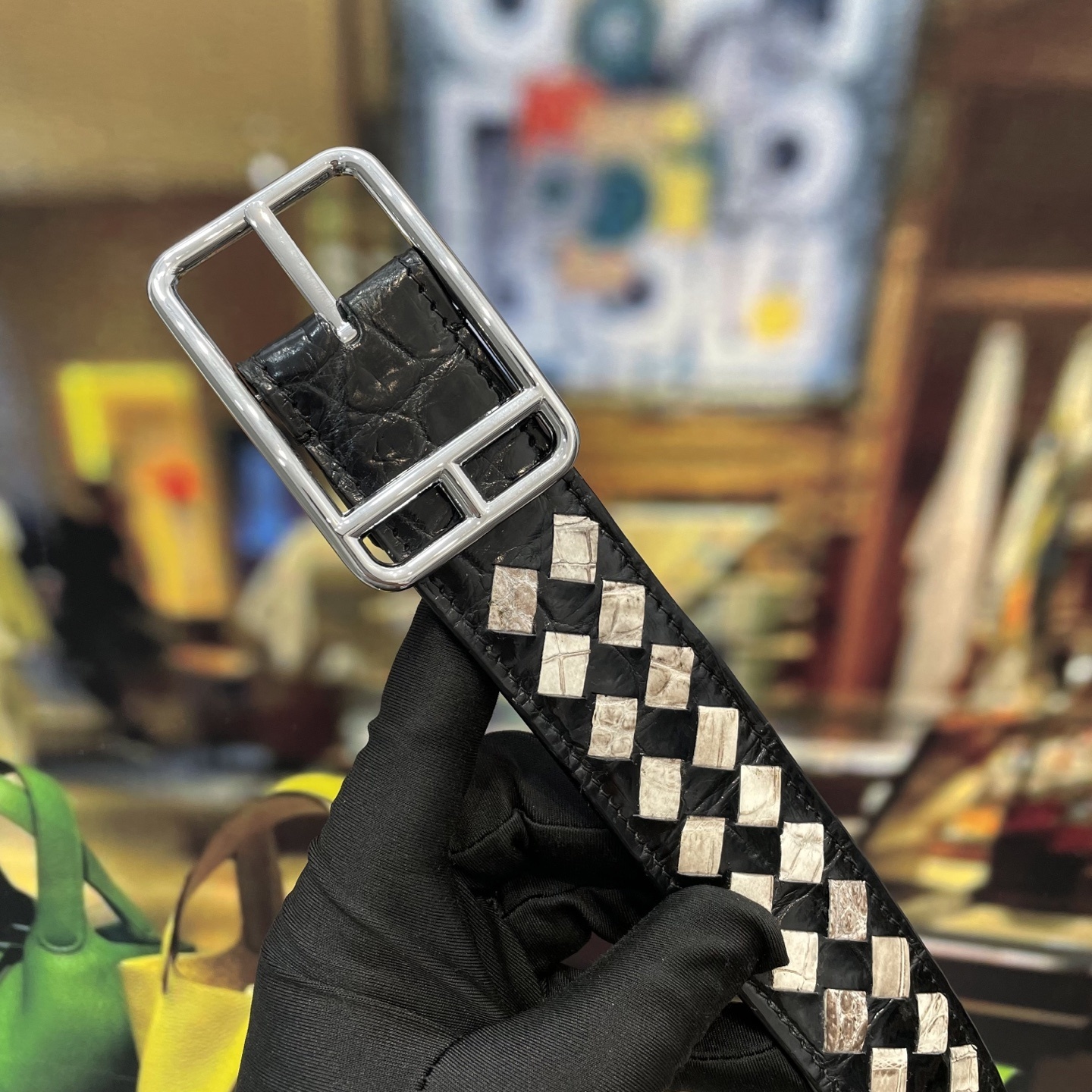 Luxury Hand-Woven Leather Belt - Stylish Black & Cream Checkered