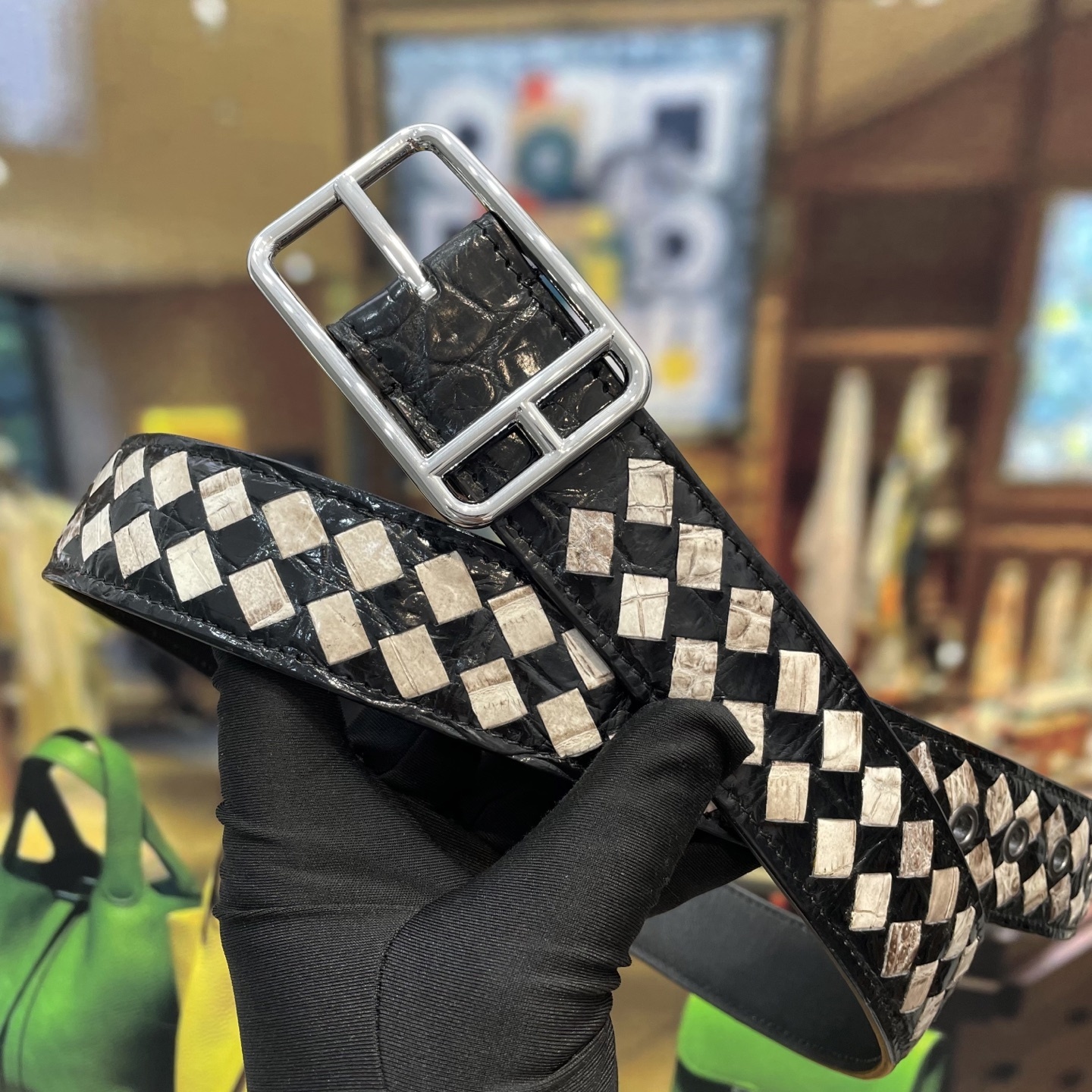 Luxury Hand-Woven Leather Belt - Stylish Black & Cream Checkered