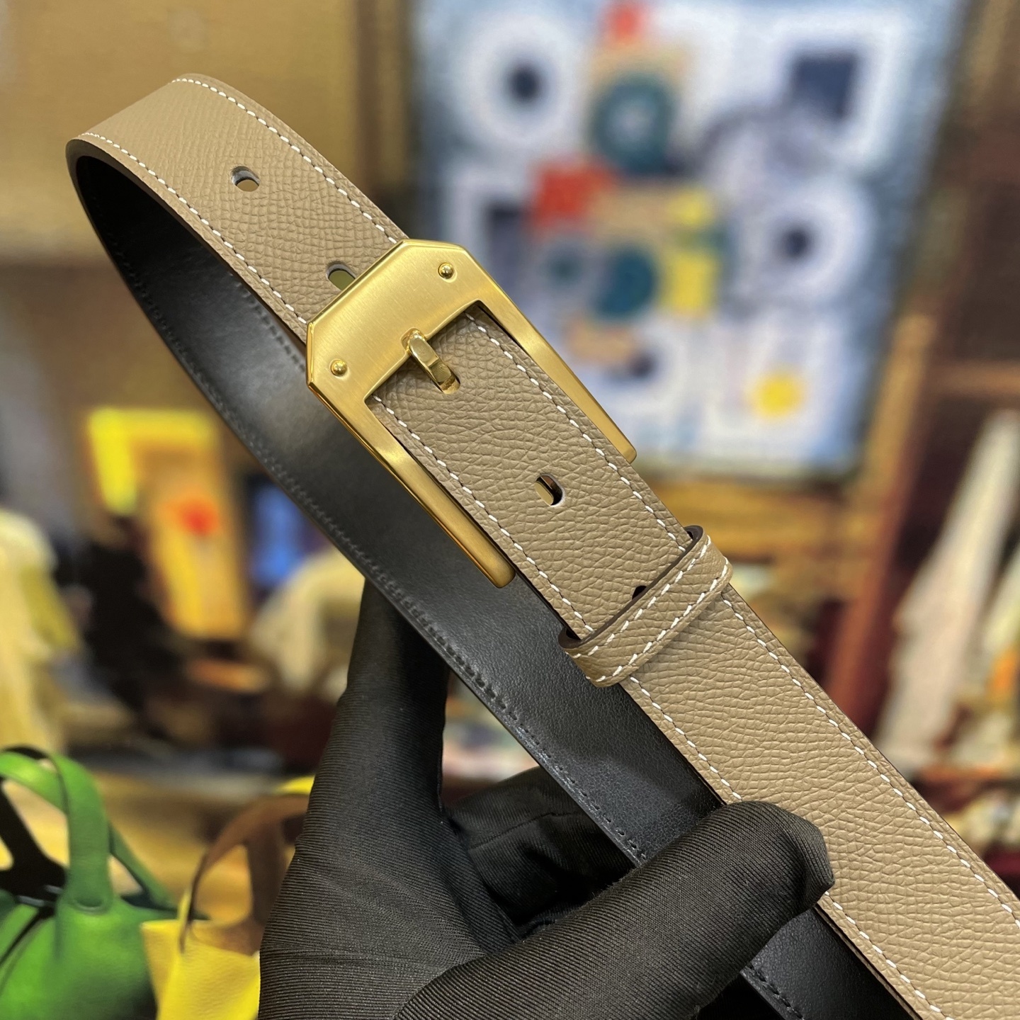 Luxury Men's Pebbled Leather Belt with Brushed Metal Buckle