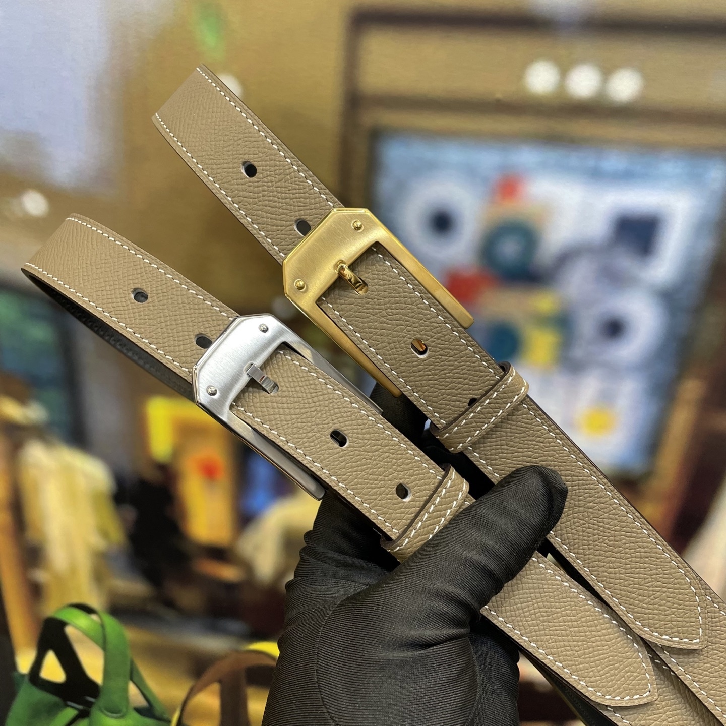 Luxury Men’s Pebbled Leather Belt with Brushed Metal Buckle