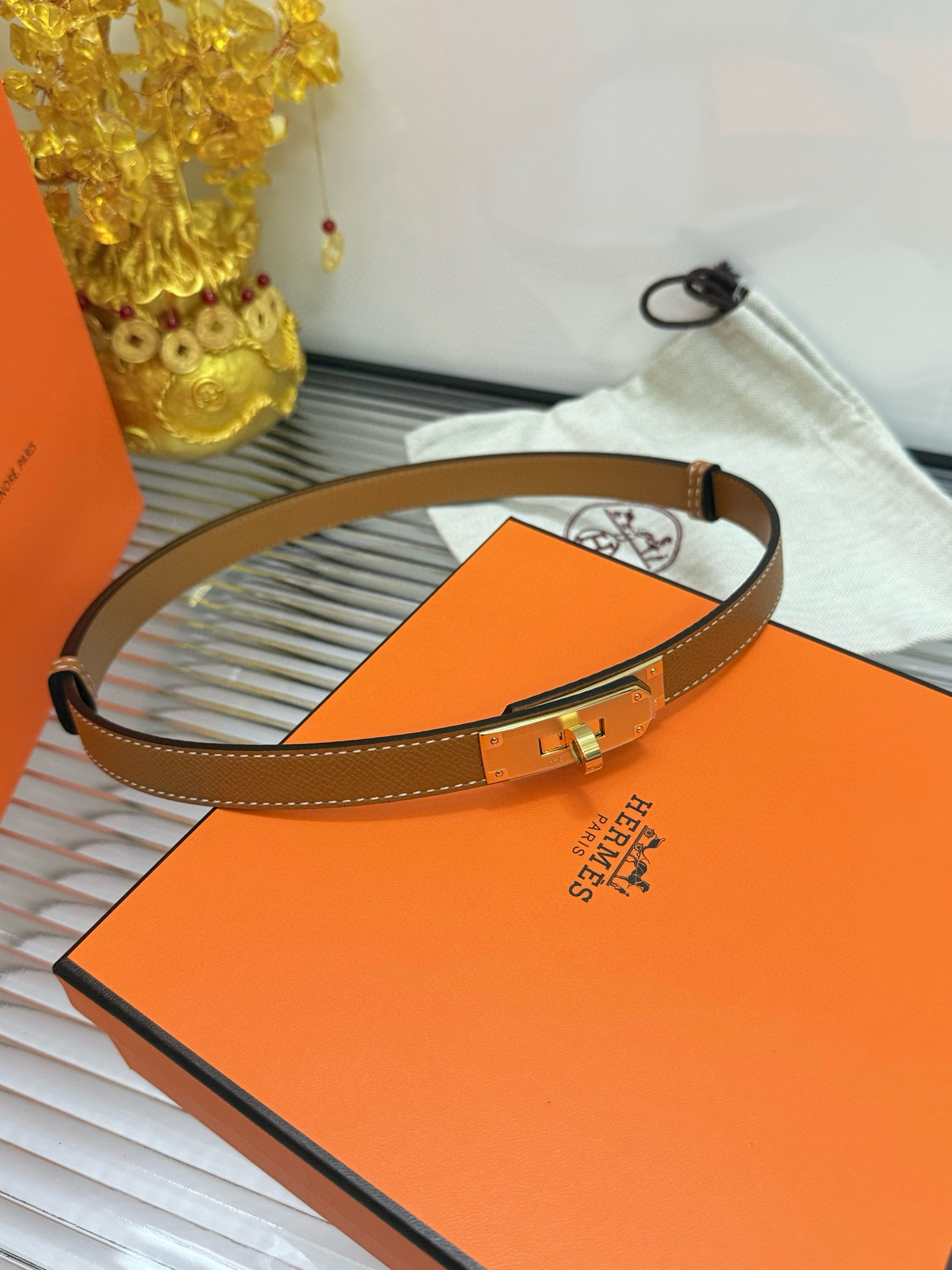 Hermes Kelly 18 Belt in Gold Epsom Leather with Gold Hardware