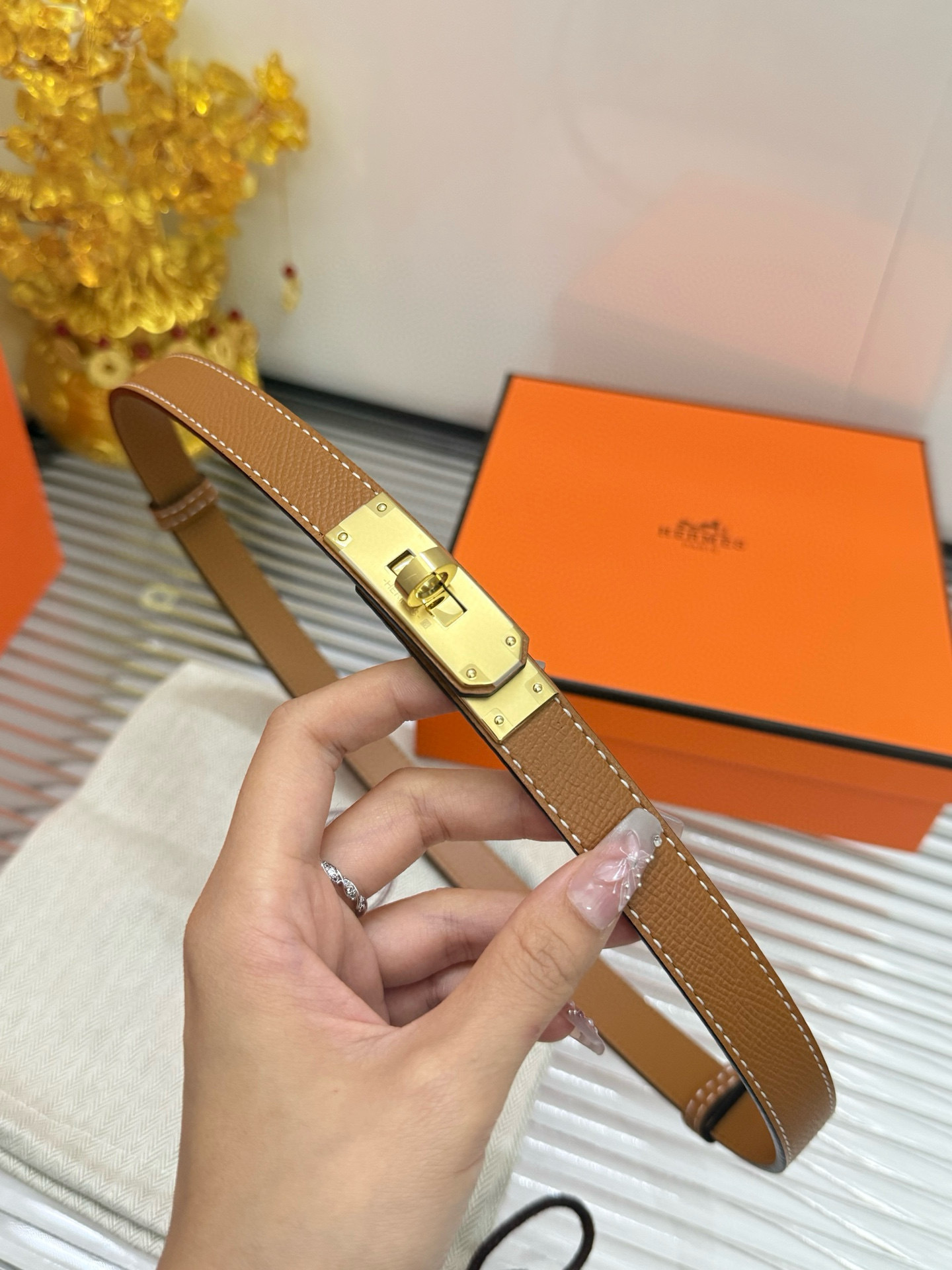 Hermes Kelly 18 Belt in Gold Epsom Leather with Gold Hardware