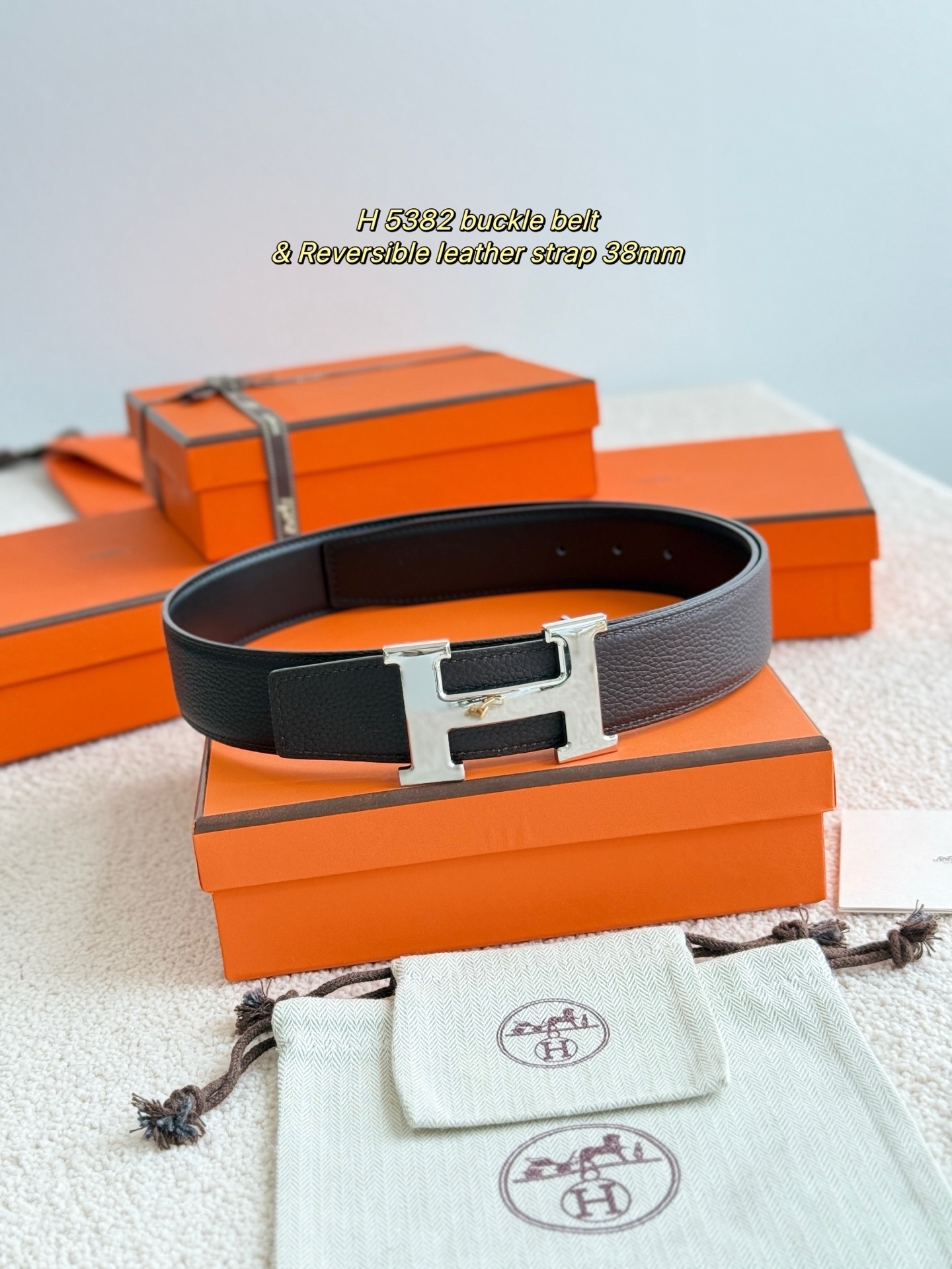 H 5382 Reversible Leather Belt 38mm with Silver H Buckle