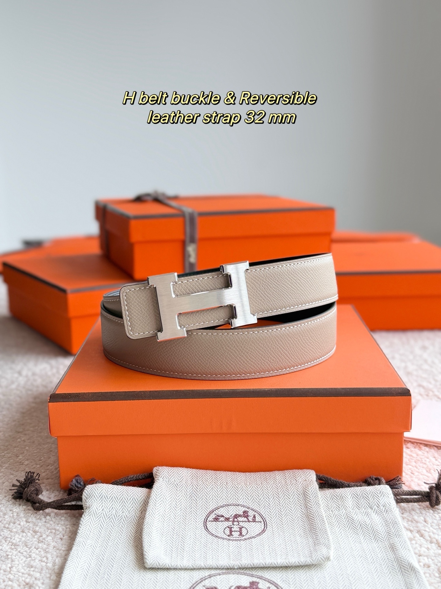 Hermès 32mm Reversible Leather Belt with Brushed H Buckle