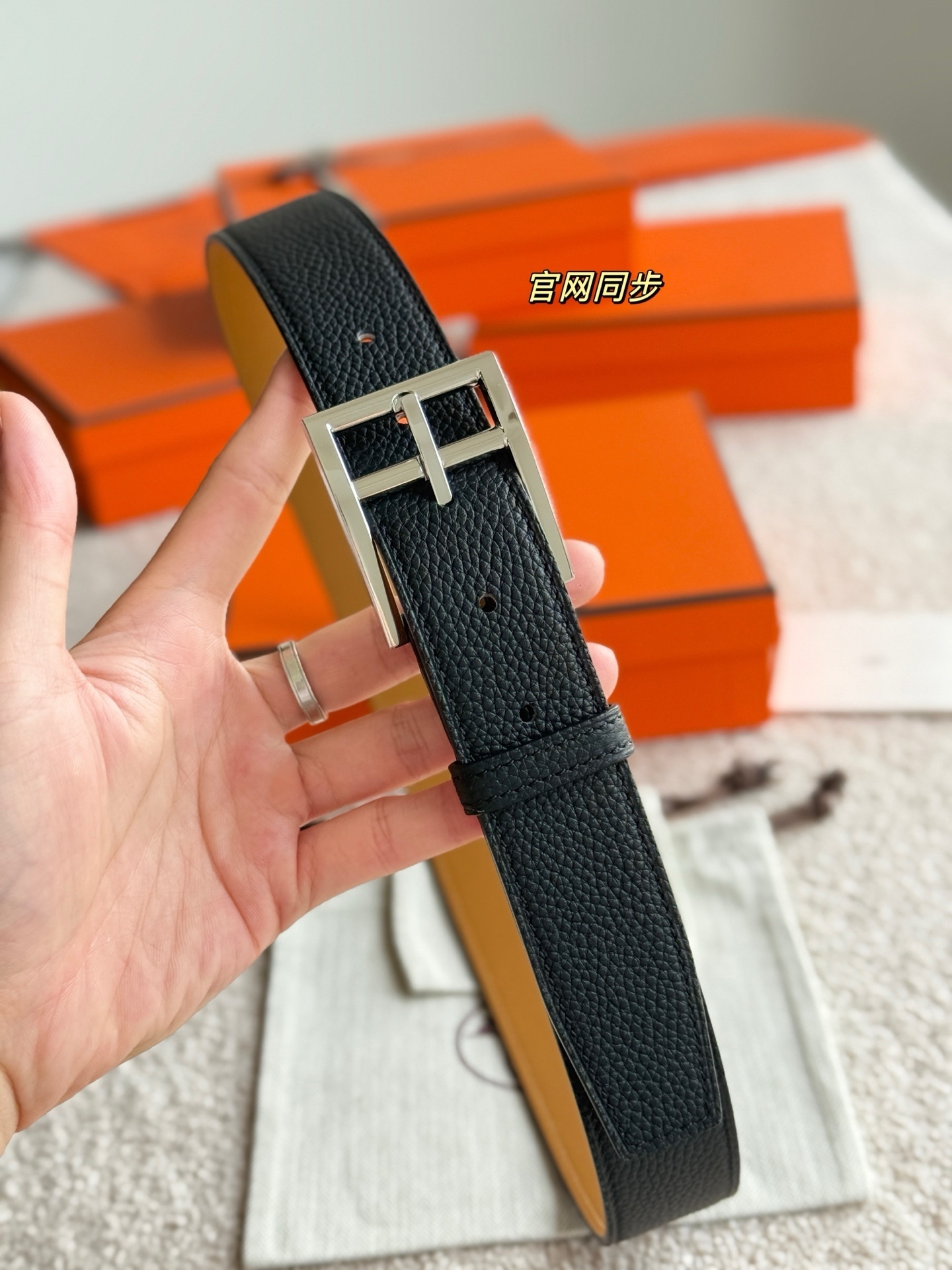 Hermès Romain 35 Reversible Leather Belt with Silver Buckle