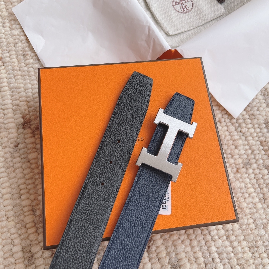 Luxury Hermès Blue Grained Leather Belt with Silver H Buckle