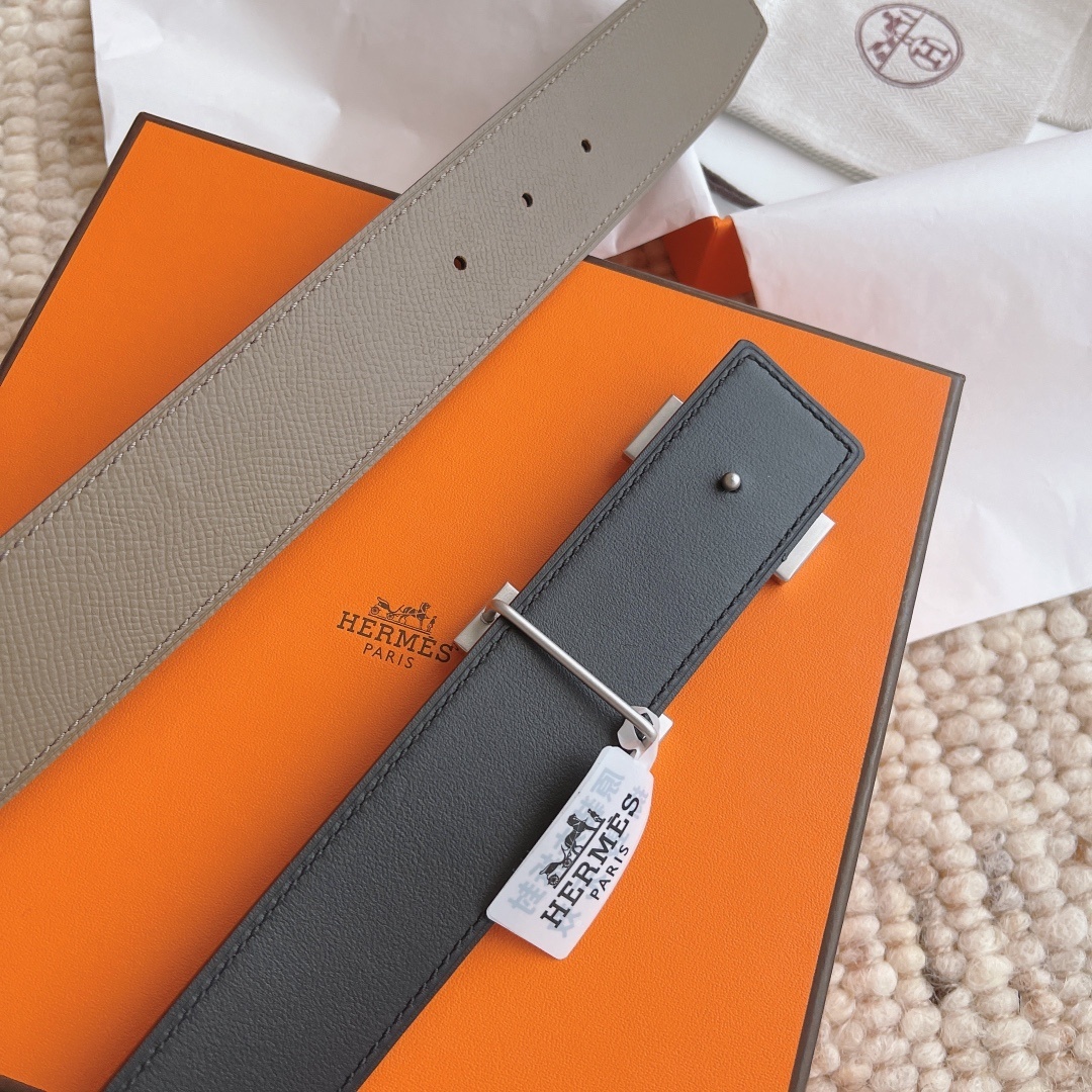 Hermès Reversible H Belt in Etoupe Leather with Silver Buckle