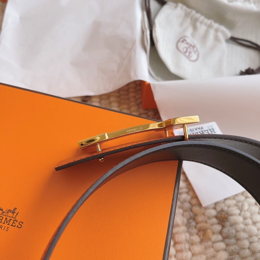 Luxury Hermès Constance Reversible Leather Belt - Orange & Black