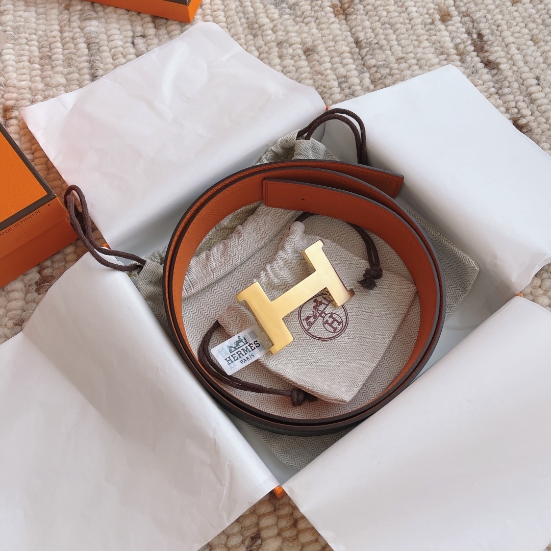 Luxury Hermès Constance Reversible Leather Belt - Orange & Black