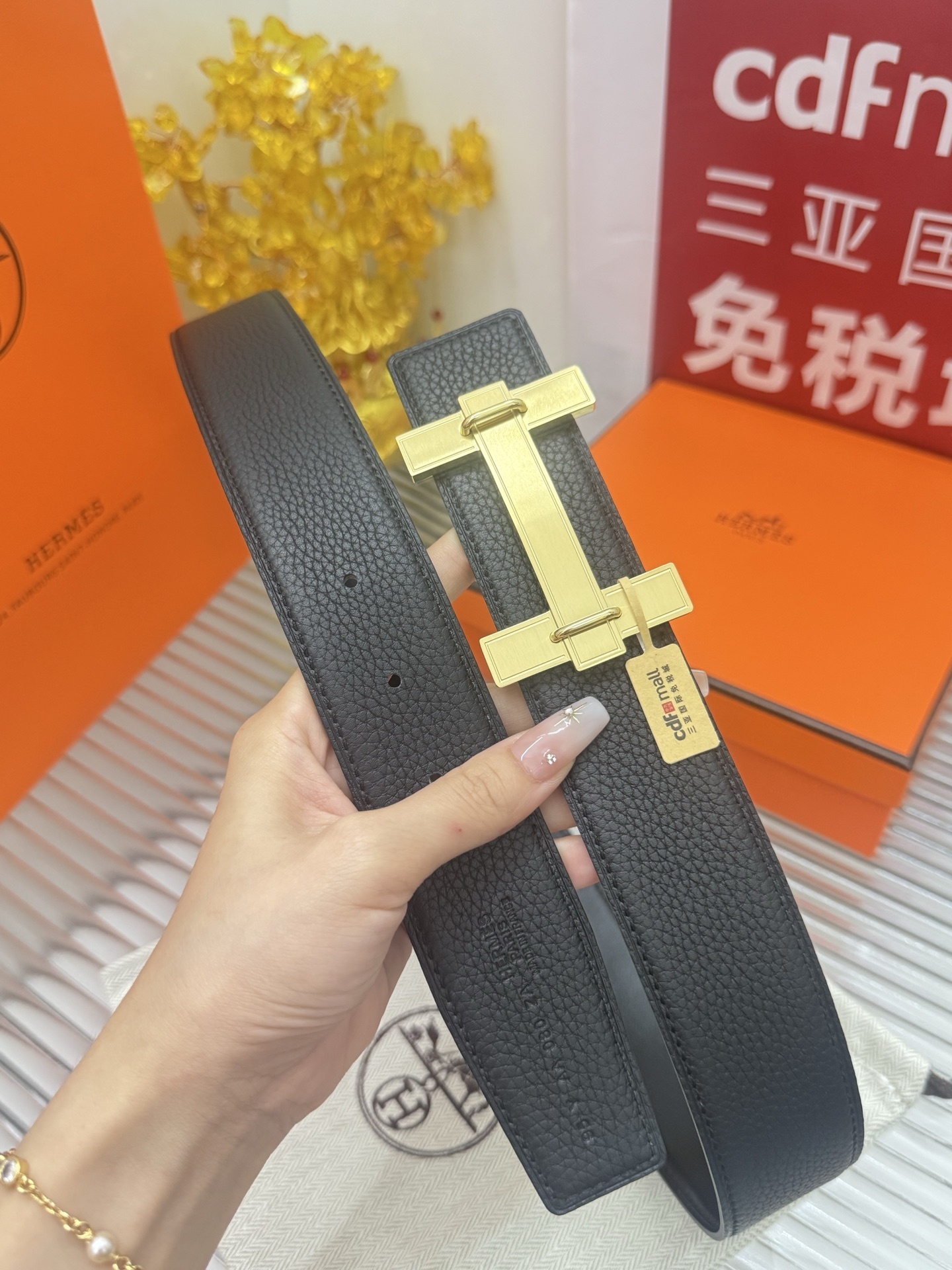 Hermes Men’s Black Leather Belt with Gold H Buckle