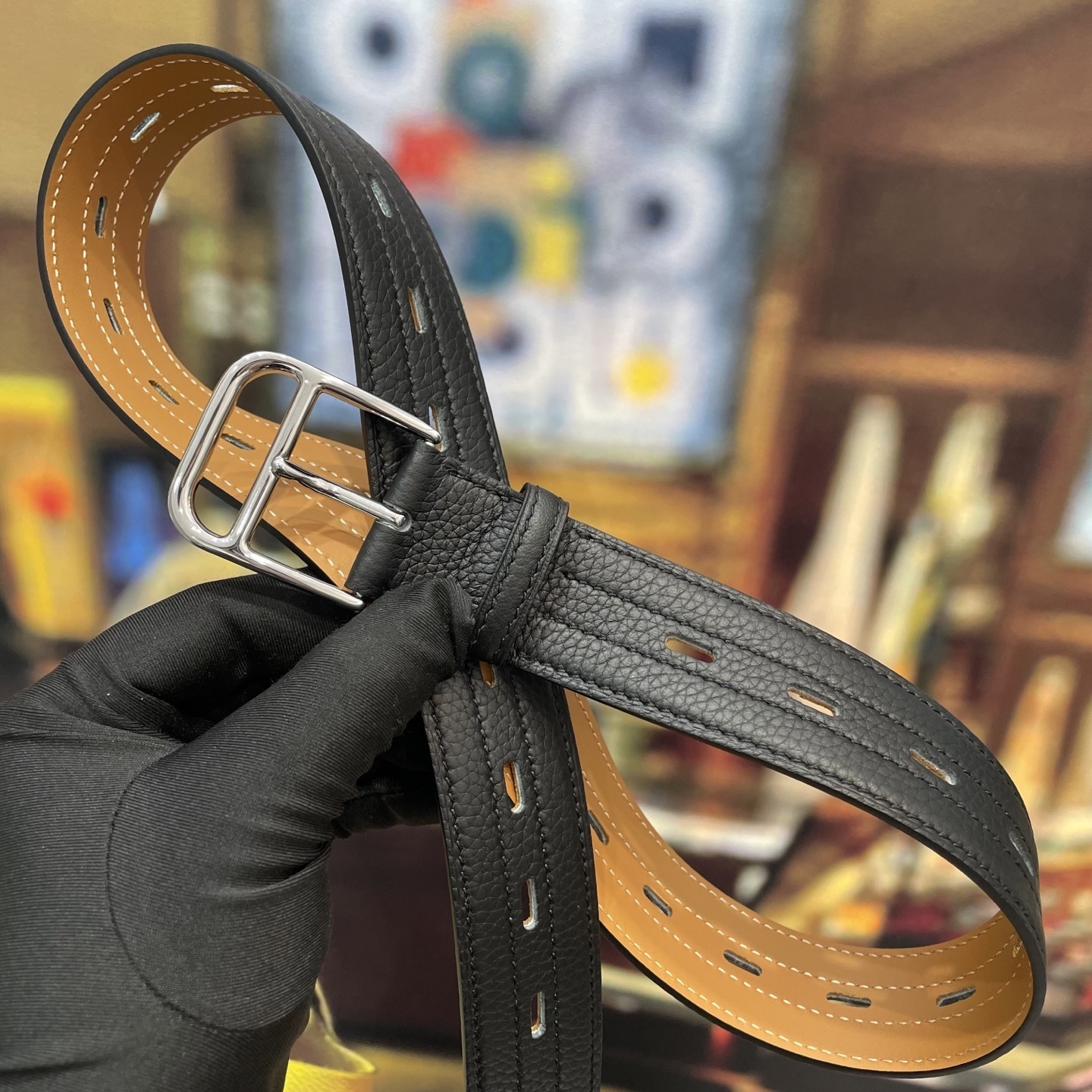 Luxury Men's Black Grained Leather Belt with Polished Silver Buckle