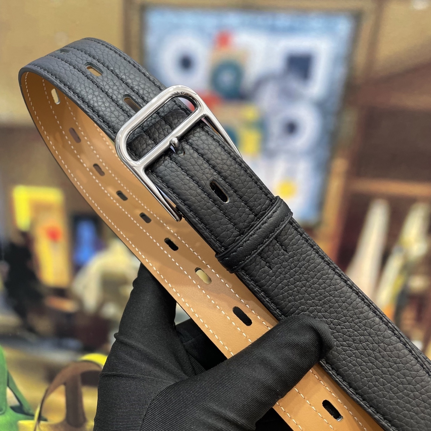 Luxury Men's Black Grained Leather Belt with Polished Silver Buckle