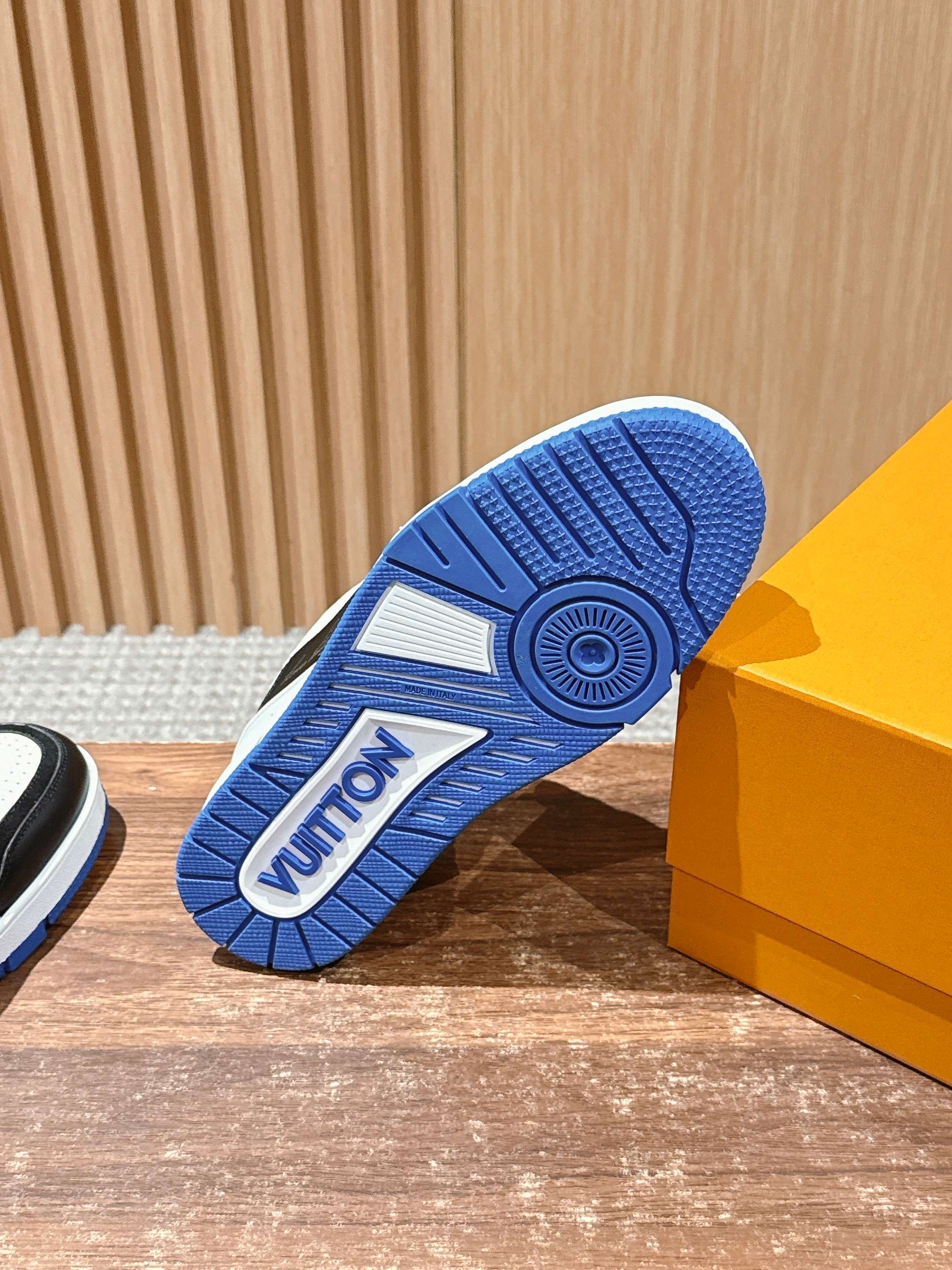 Louis Vuitton LV Trainer Sneakers Black White Blue Leather