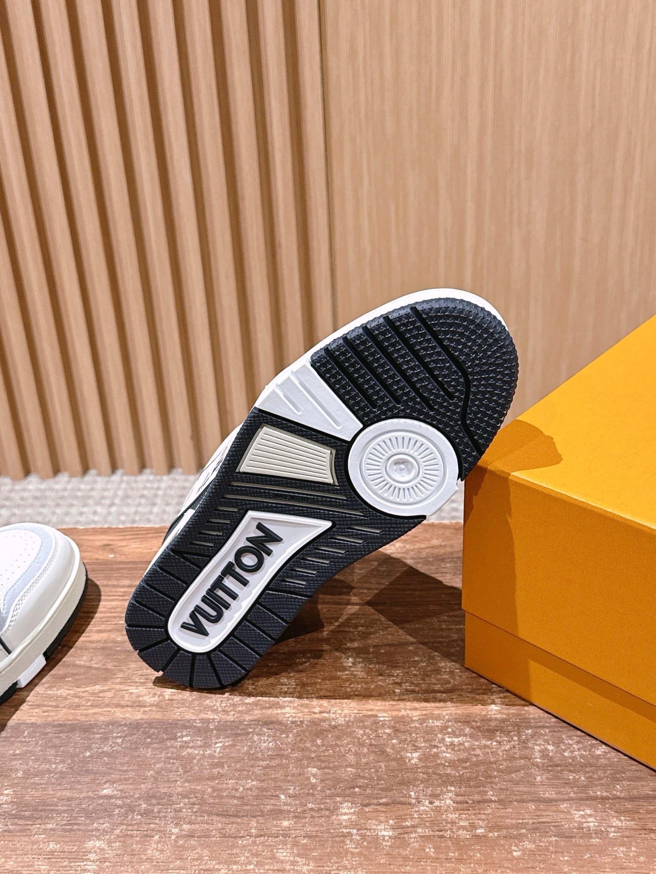 Louis Vuitton LV Trainer Sneakers - White & Navy Blue Luxury Shoes