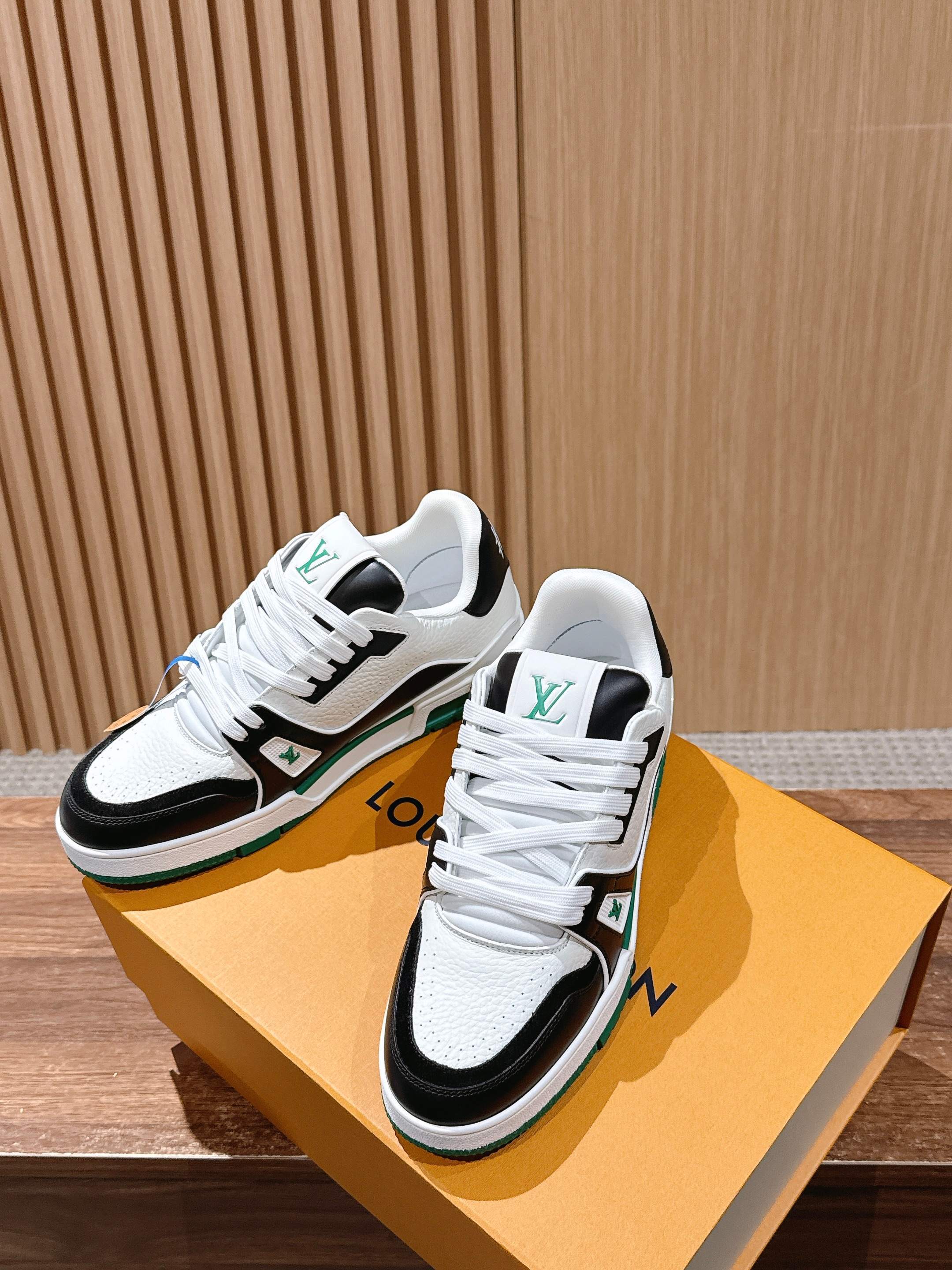 Louis Vuitton LV Trainer Sneakers - White Black Green Luxury Shoes