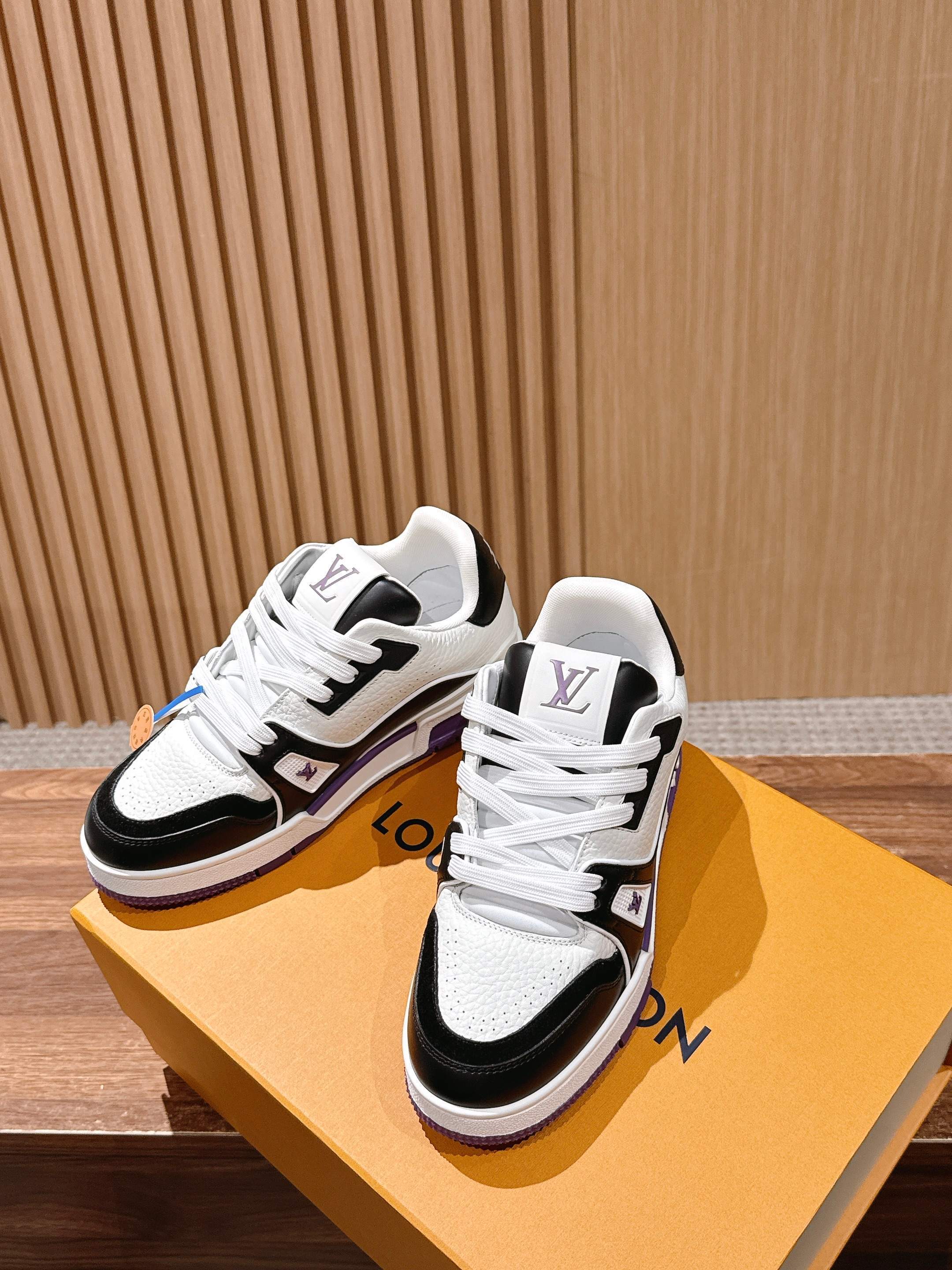 Louis Vuitton LV Trainer Sneakers - White/Black Leather Luxury Shoes