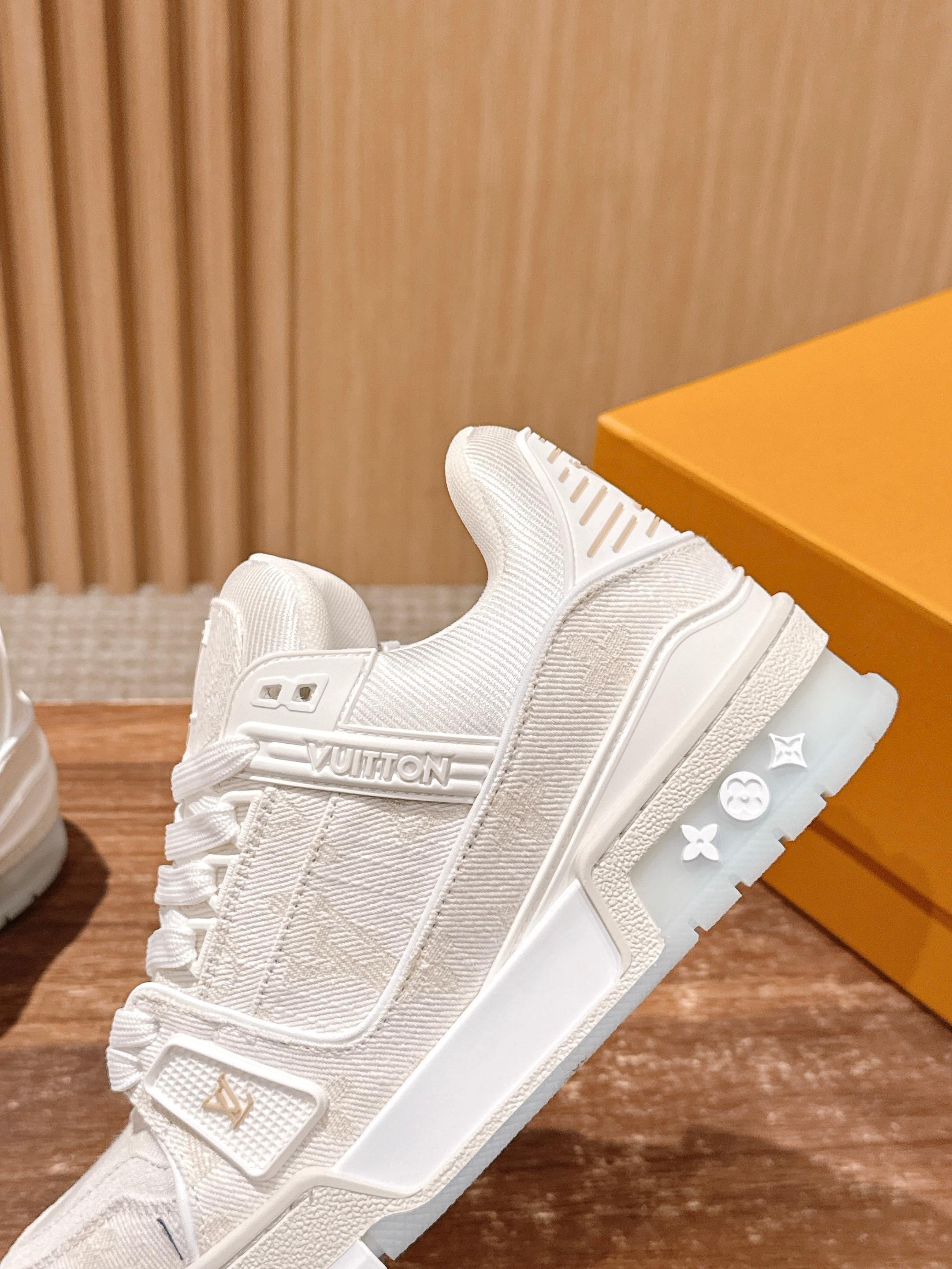 Louis Vuitton White LV Skate Sneaker - Premium Luxury Designer Shoes