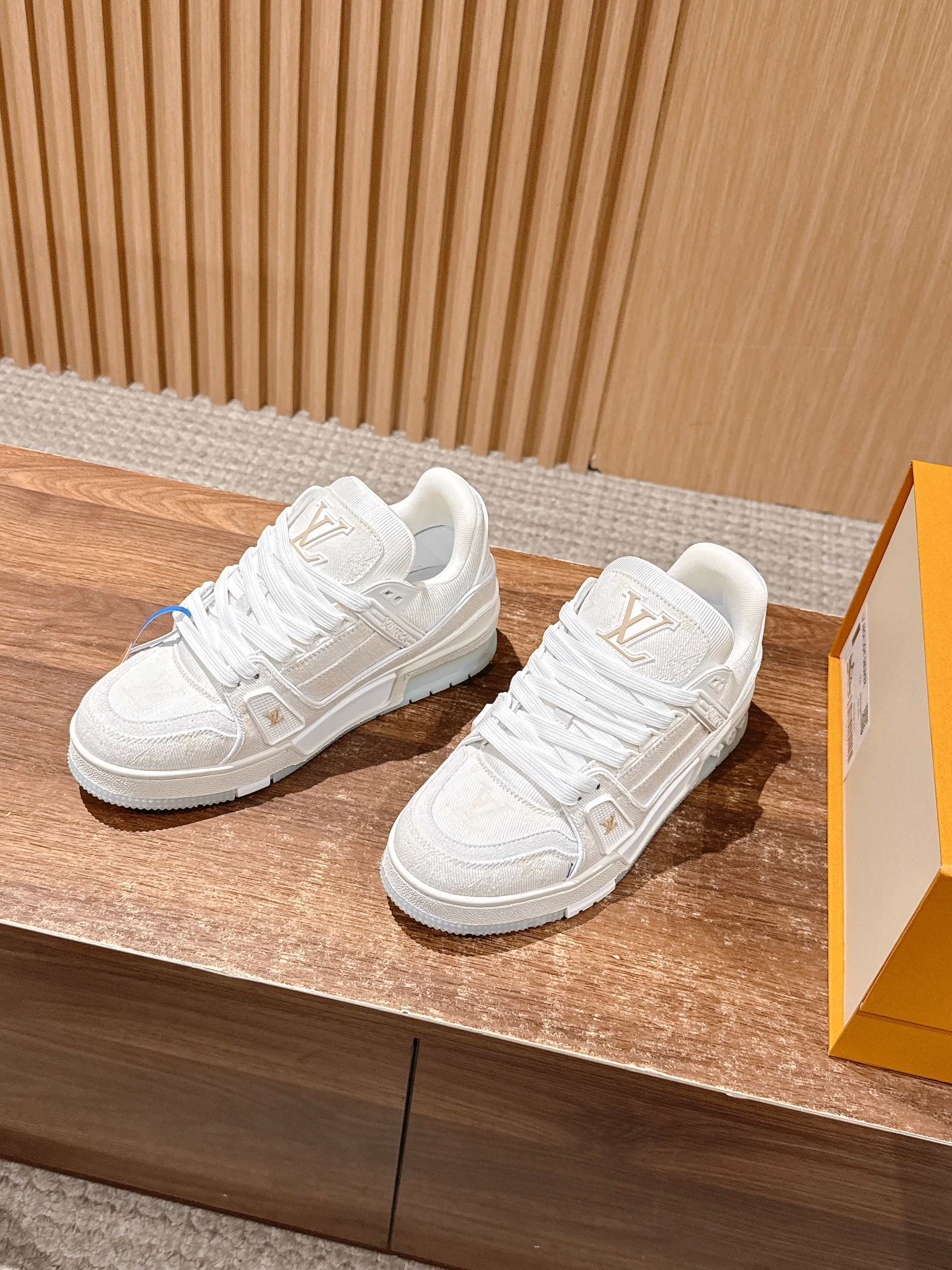 Louis Vuitton White LV Skate Sneaker - Premium Luxury Designer Shoes