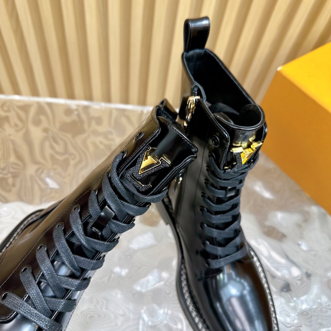 Women's Luxury Black Leather Combat Boots with Contrast Stitching