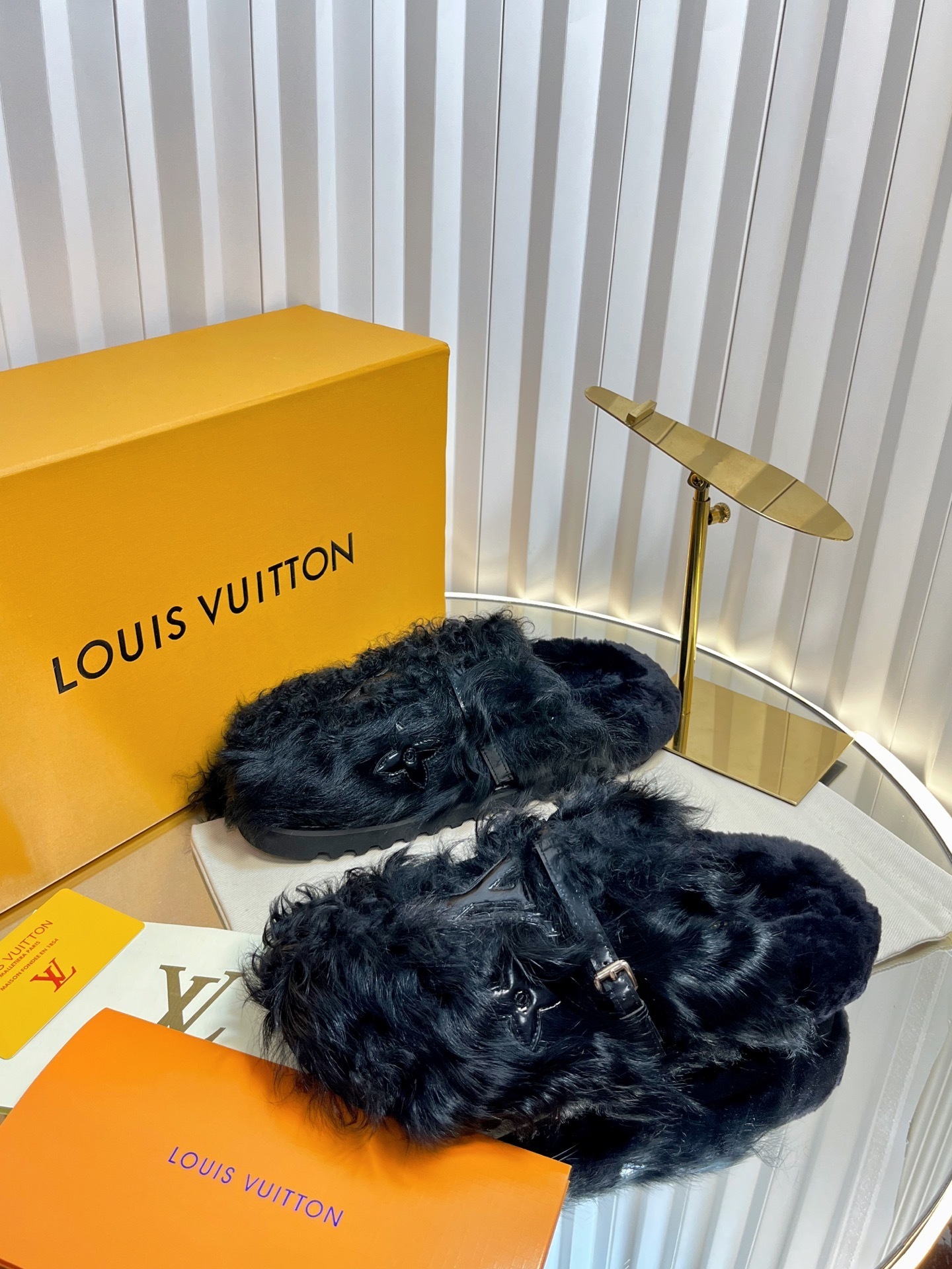 Louis Vuitton Black Shearling Paseo Comfort Mules