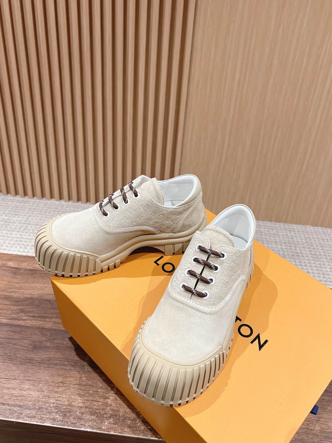 Luxury Women's Beige Platform Canvas Sneakers - Ribbed Sole Shoes