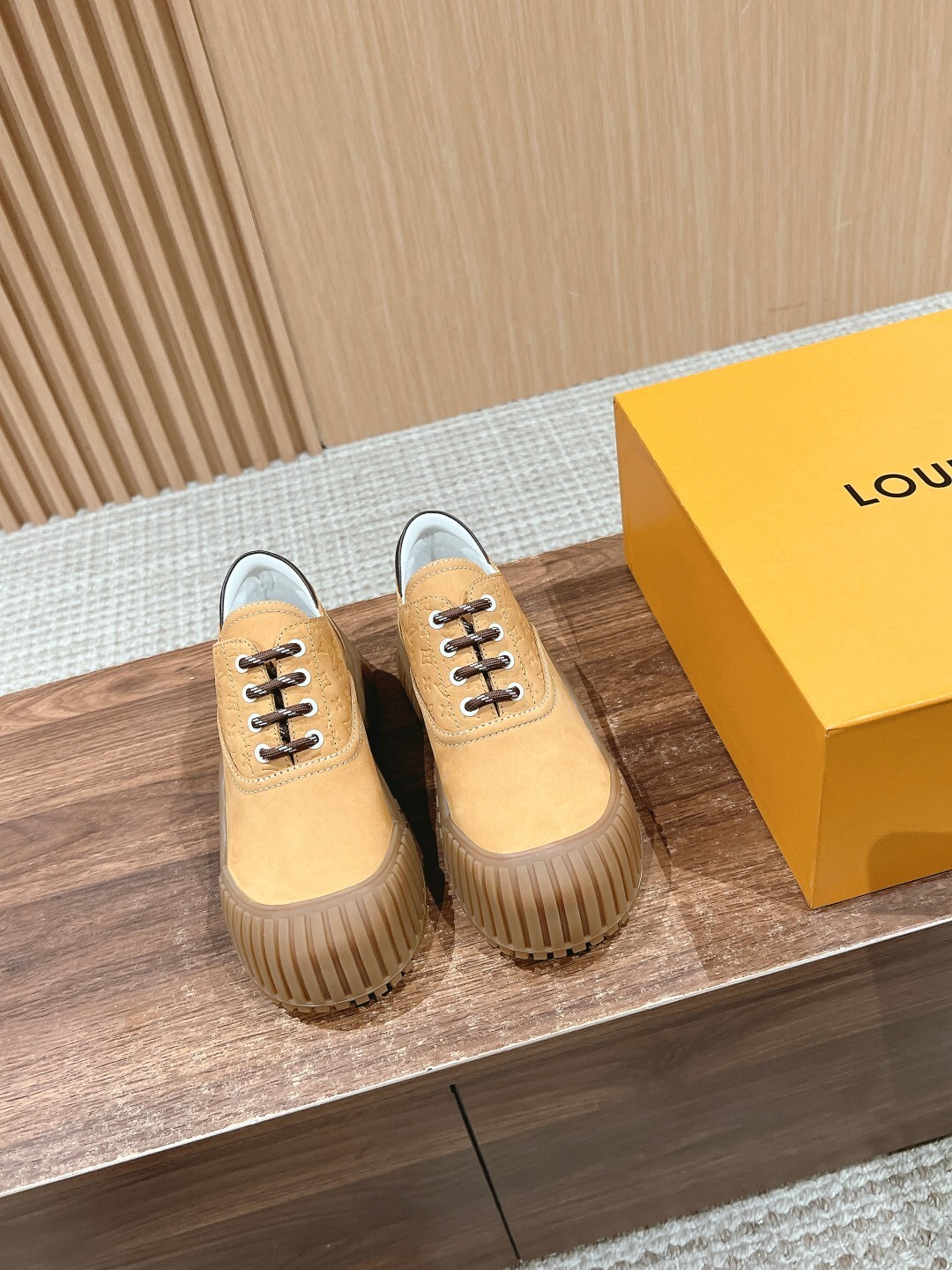 Louis Vuitton LV Checker Flat Sneaker – Luxury Tan Leather