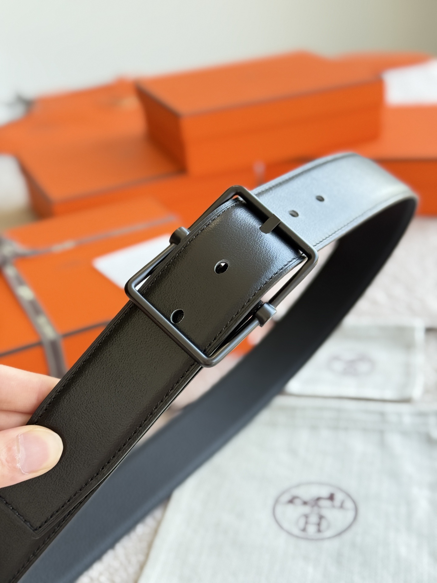 Hermès Men's Black Grained Leather Belt with Matte Black Buckle