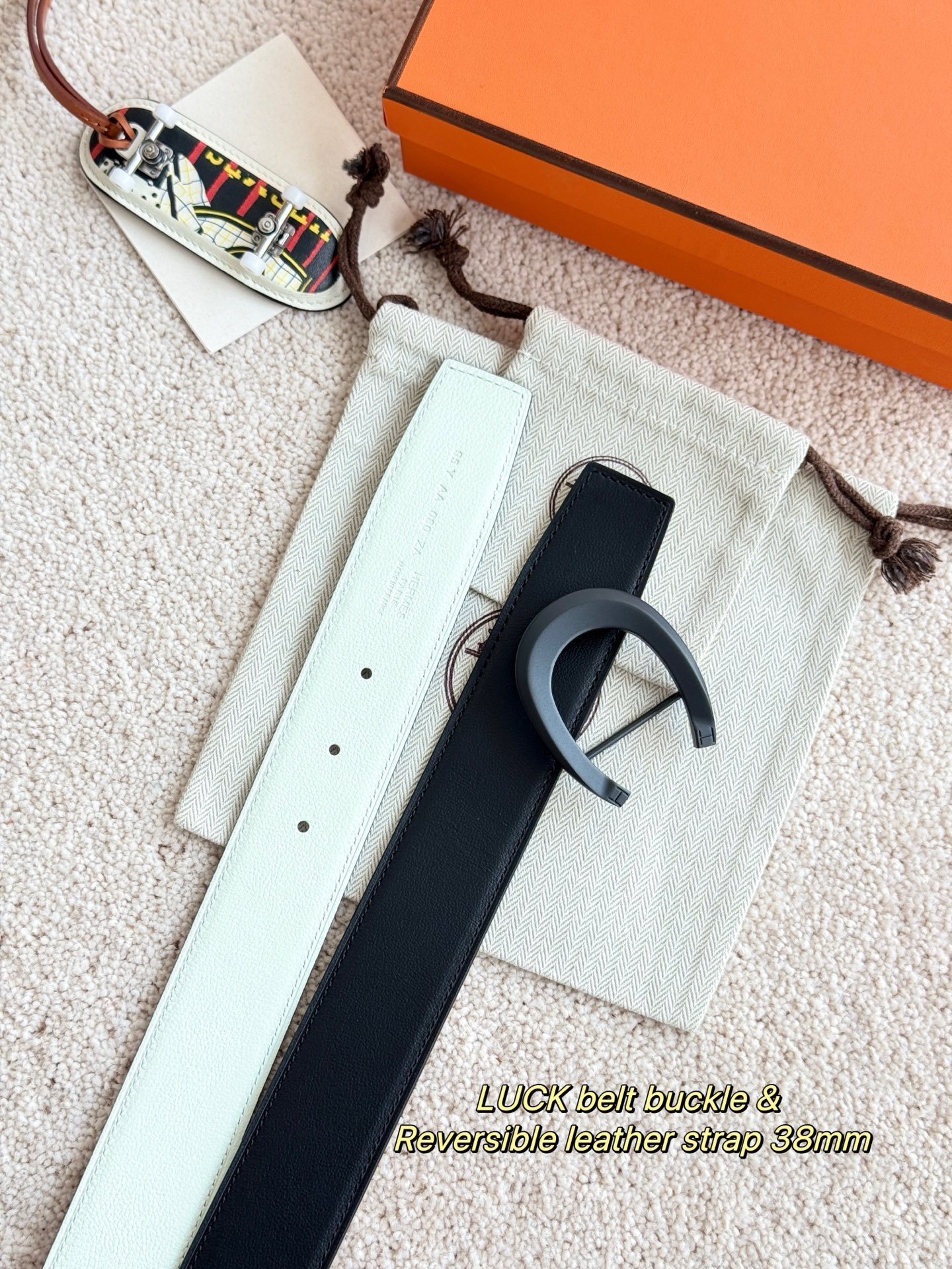 Hermès LUCK Belt Buckle & 38mm Reversible Leather Strap Kit