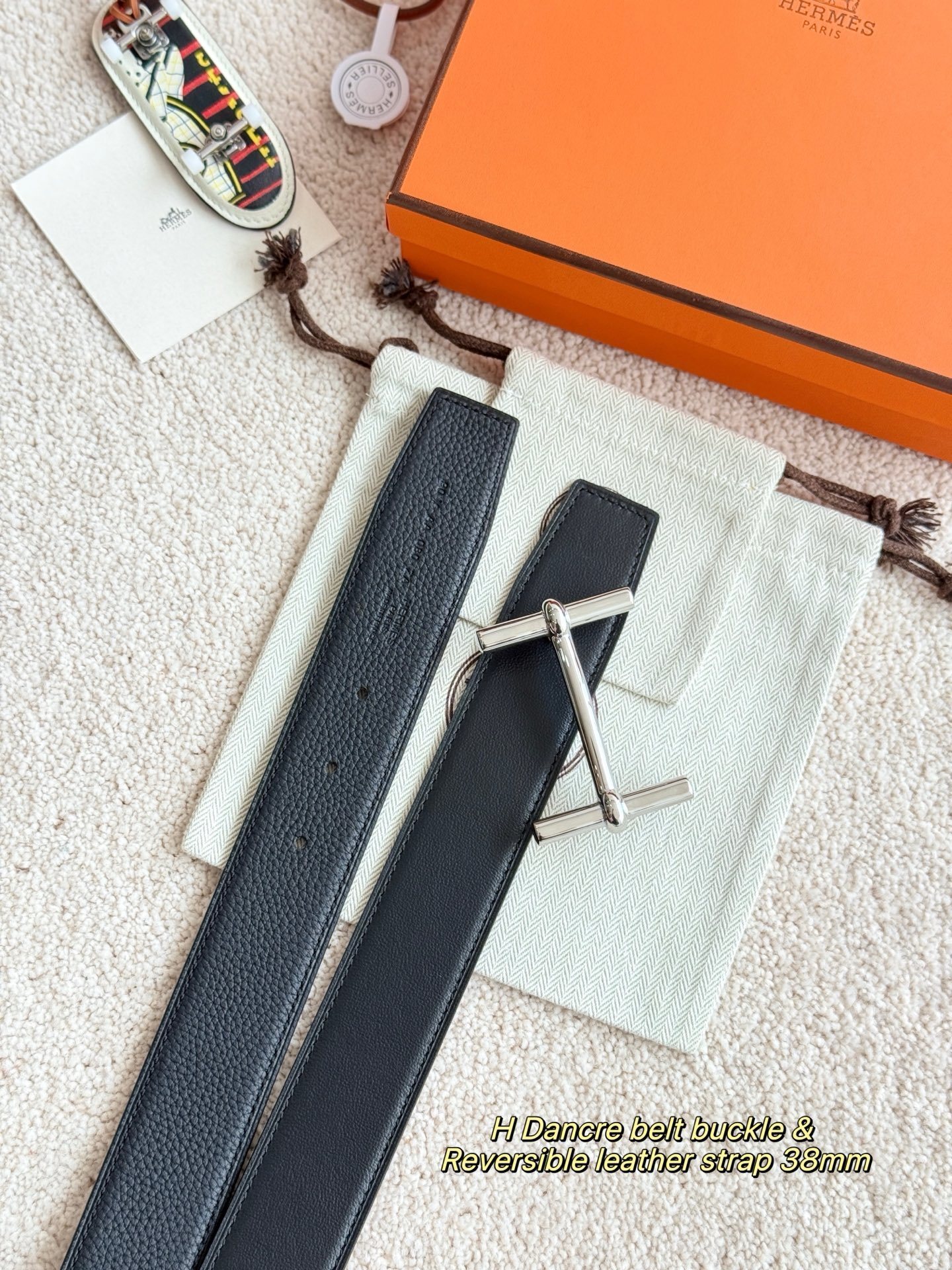 Hermès H d’Ancre 38mm Reversible Leather Belt – Silver Buckle