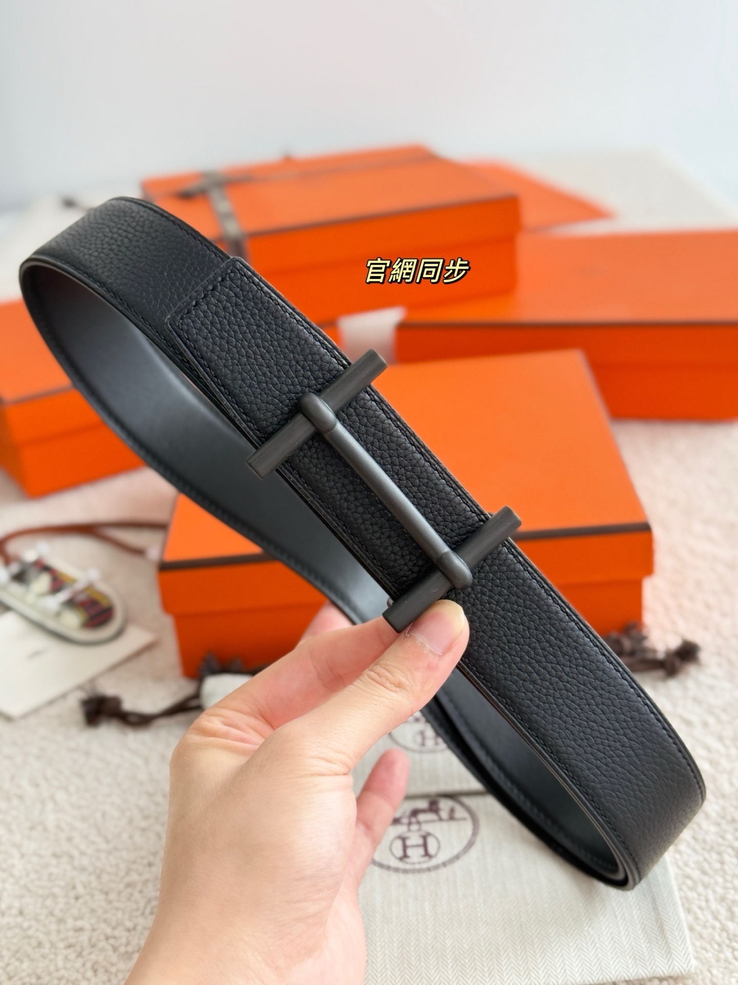 Hermès H D'Ancre Reversible Belt 38mm - Matte Black Buckle