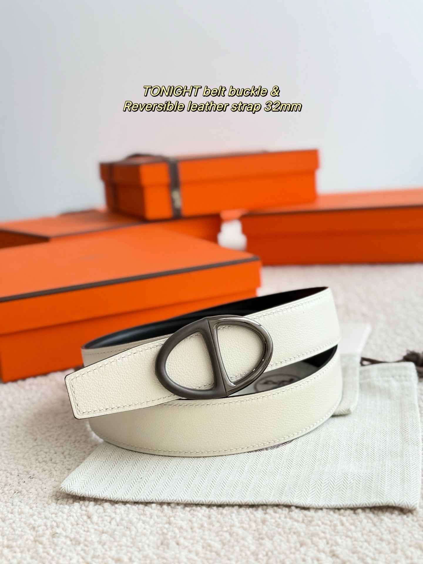 Hermes Tonight 32mm Reversible Leather Belt - Cream & Black