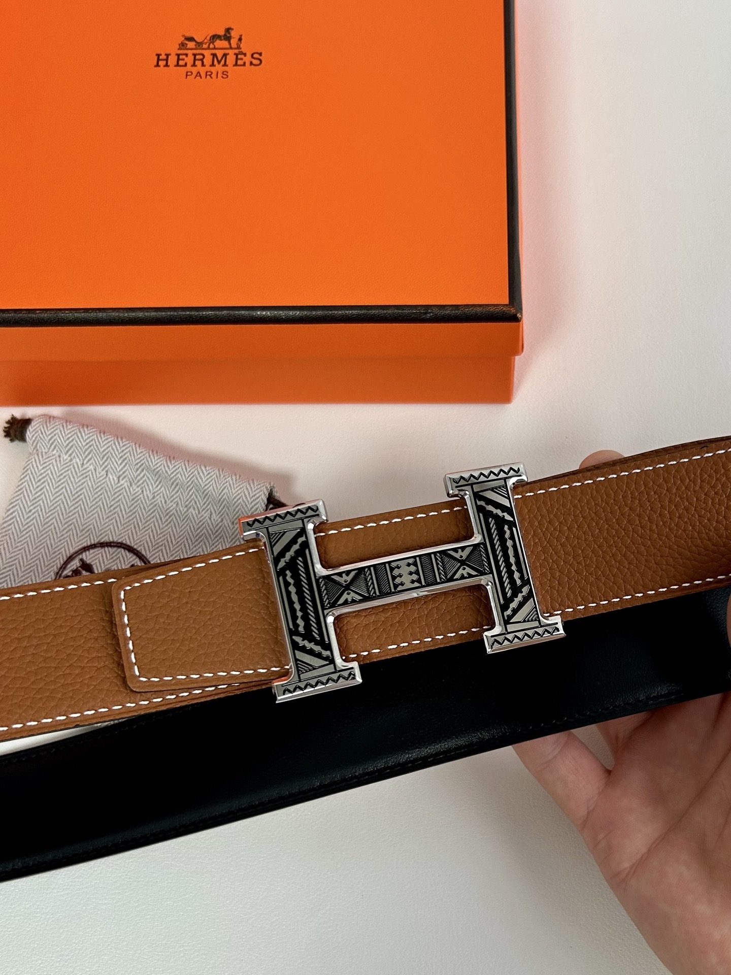 Hermès Reversible Leather Belt with Patterned Gold H Buckle