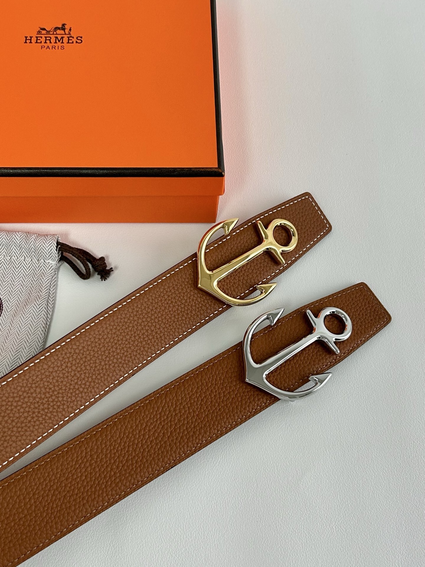 Hermès Brown Leather Belt with Nautical Anchor Buckle – Gold & Silver