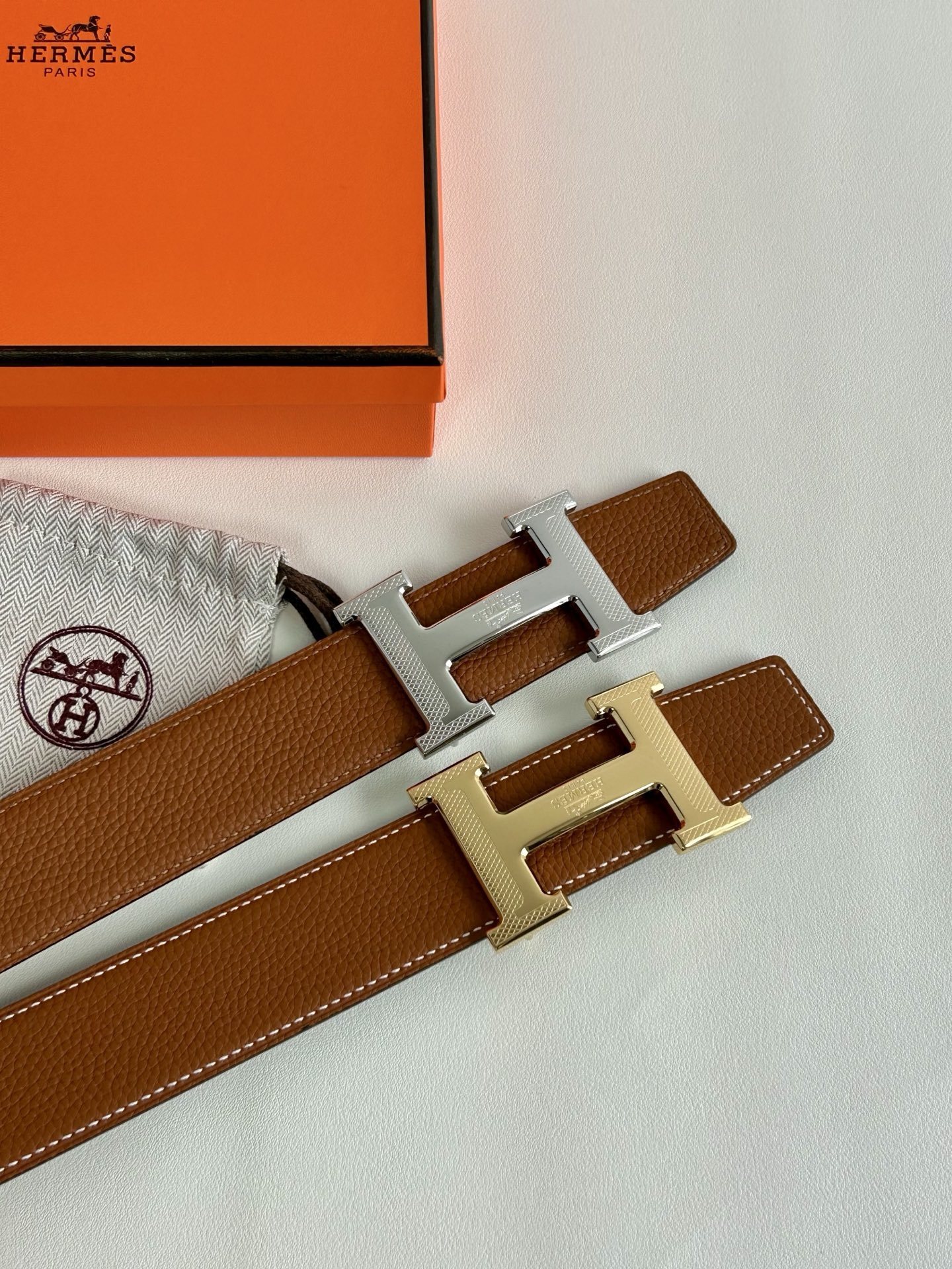 Hermes Iconic H Buckle Leather Belt with Signature Gift Box