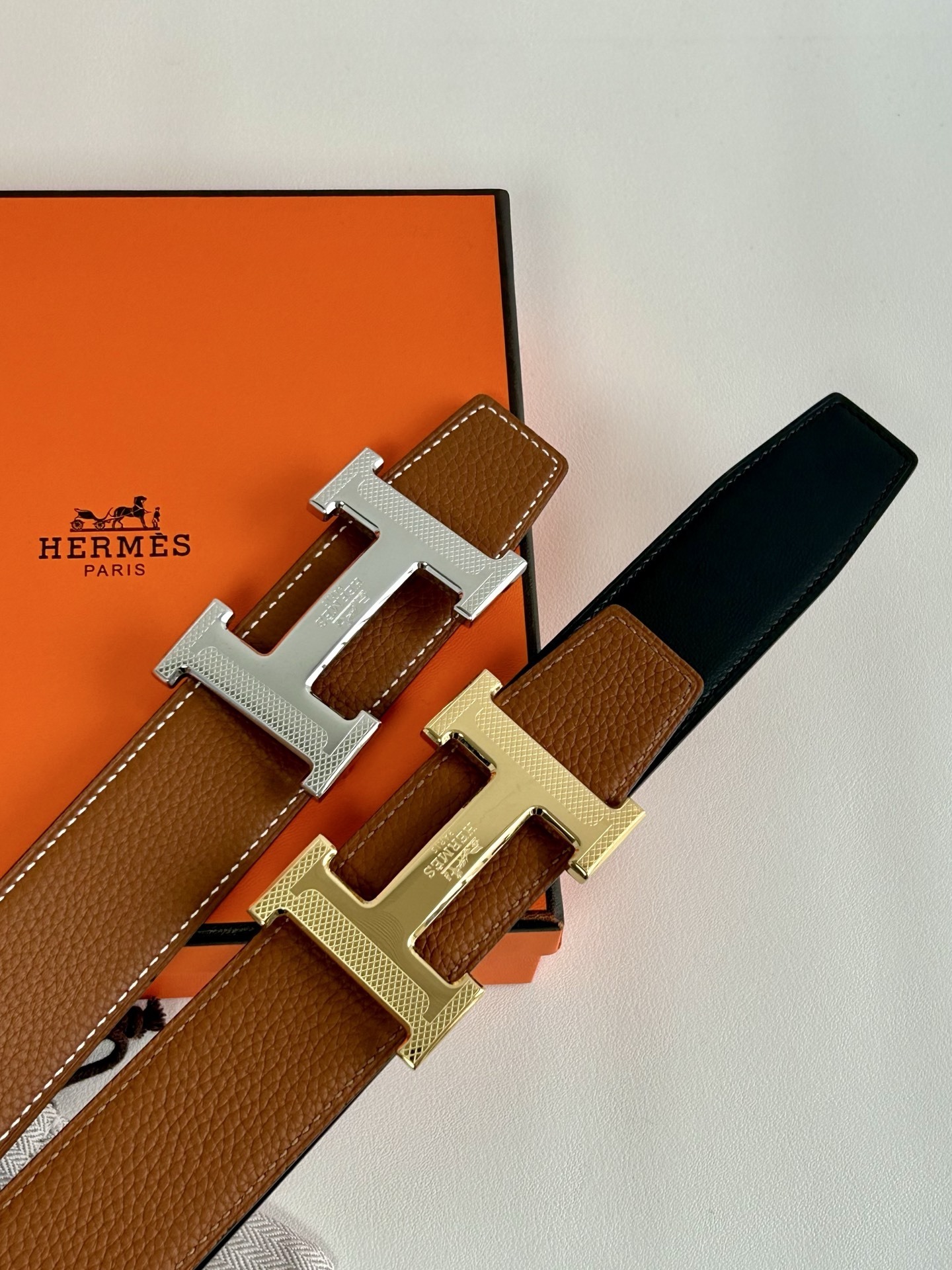 Hermes Reversible Belt Gold H Buckle - Black & Brown Leather