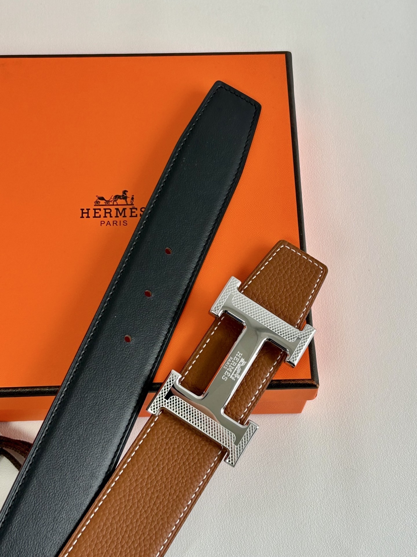 Hermes Reversible Belt Gold H Buckle - Black & Brown Leather