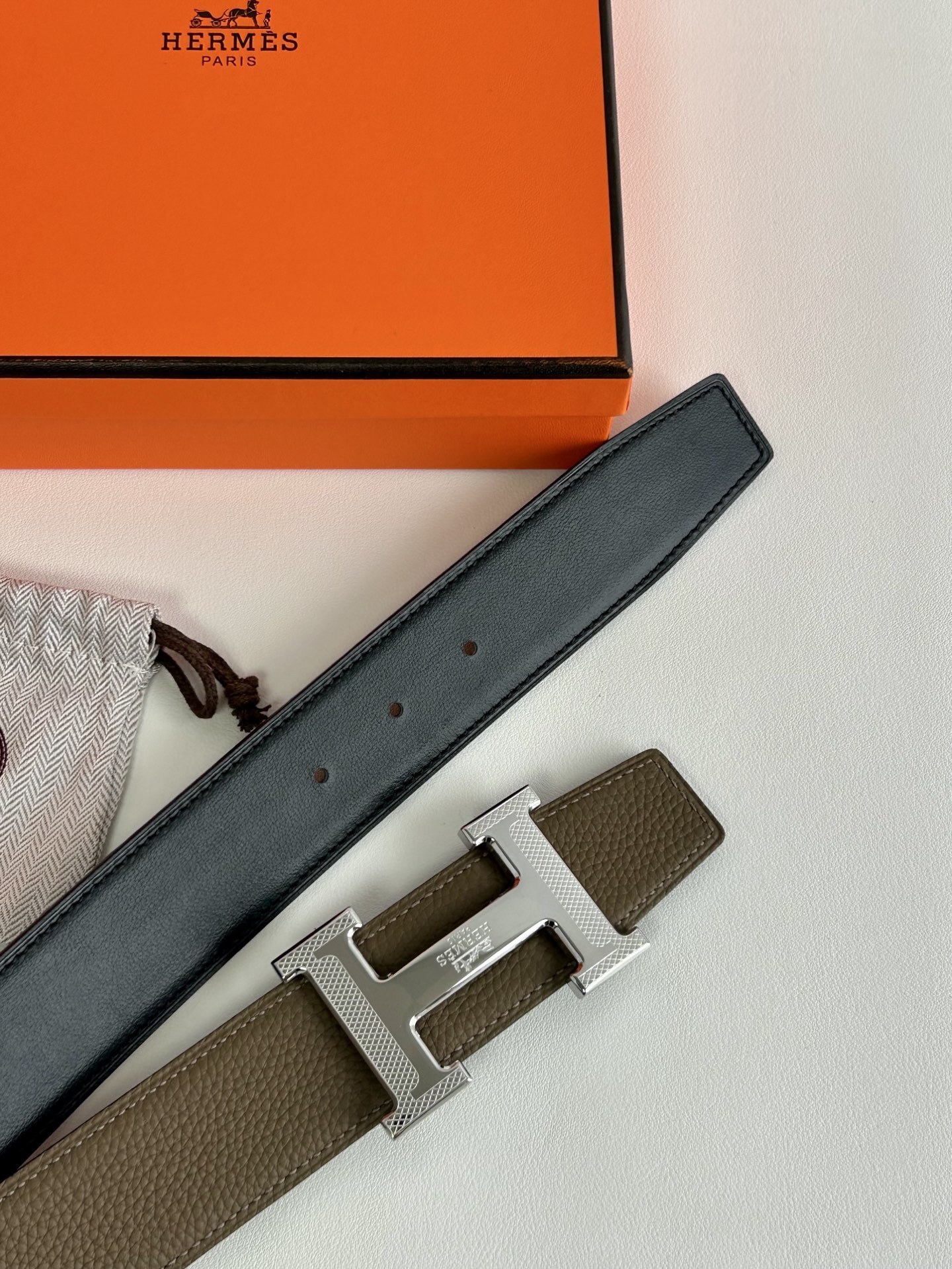 Hermès Reversible Leather Belt with Textured Silver H Buckle