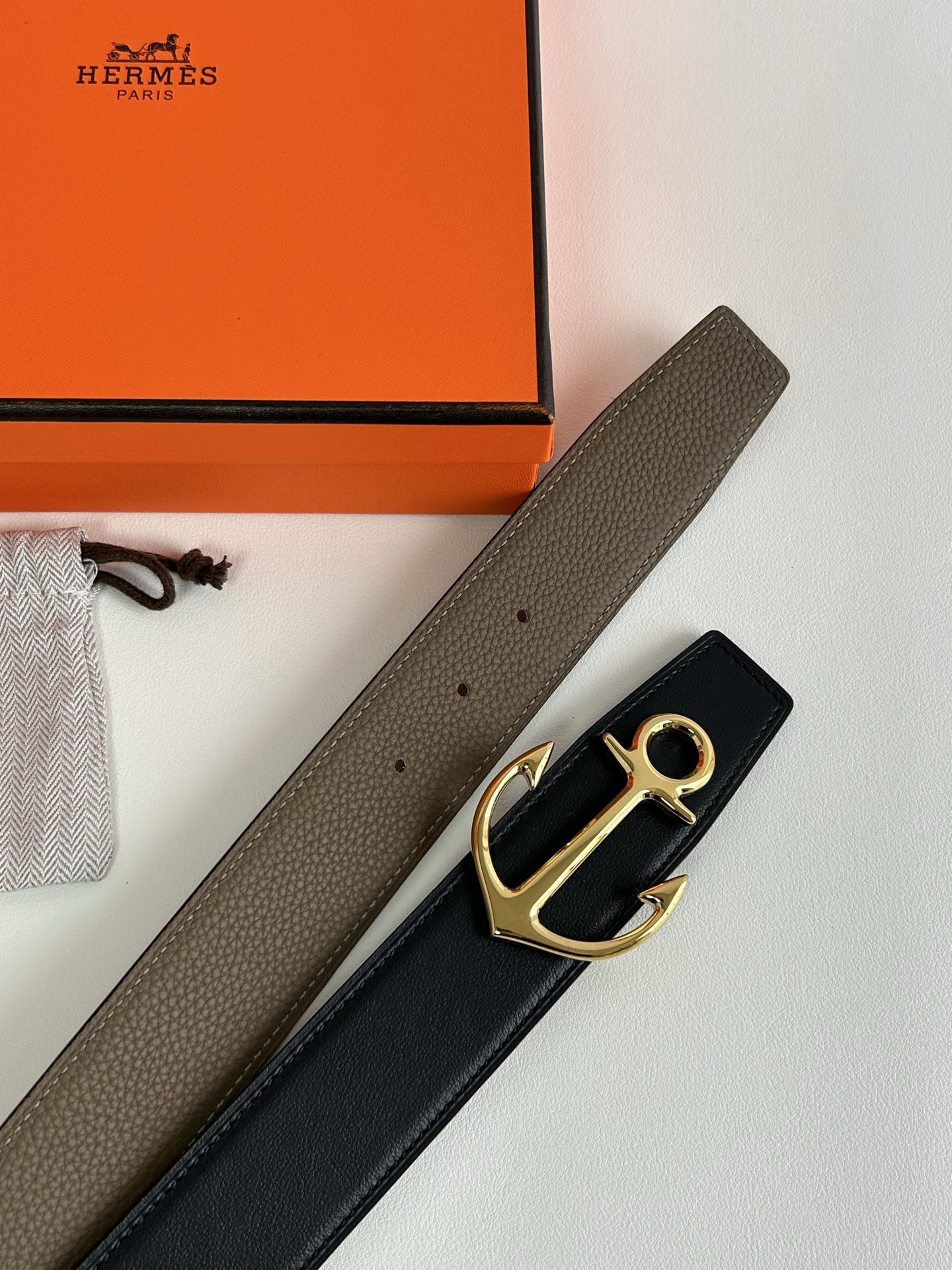 Hermès Etoupe Leather Belt with Anchor Buckle - Gold & Silver