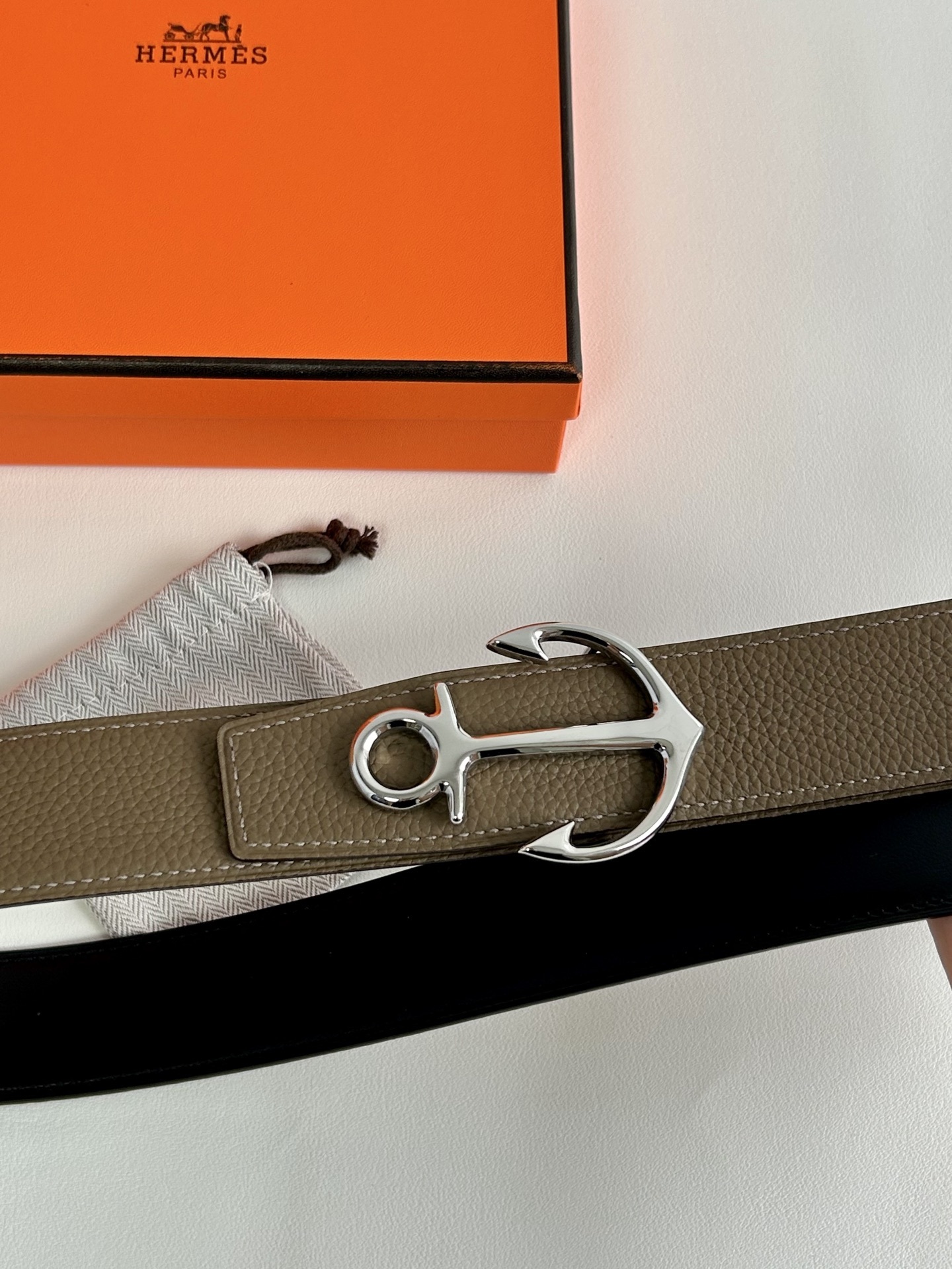 Hermès Etoupe Leather Belt with Anchor Buckle - Gold & Silver