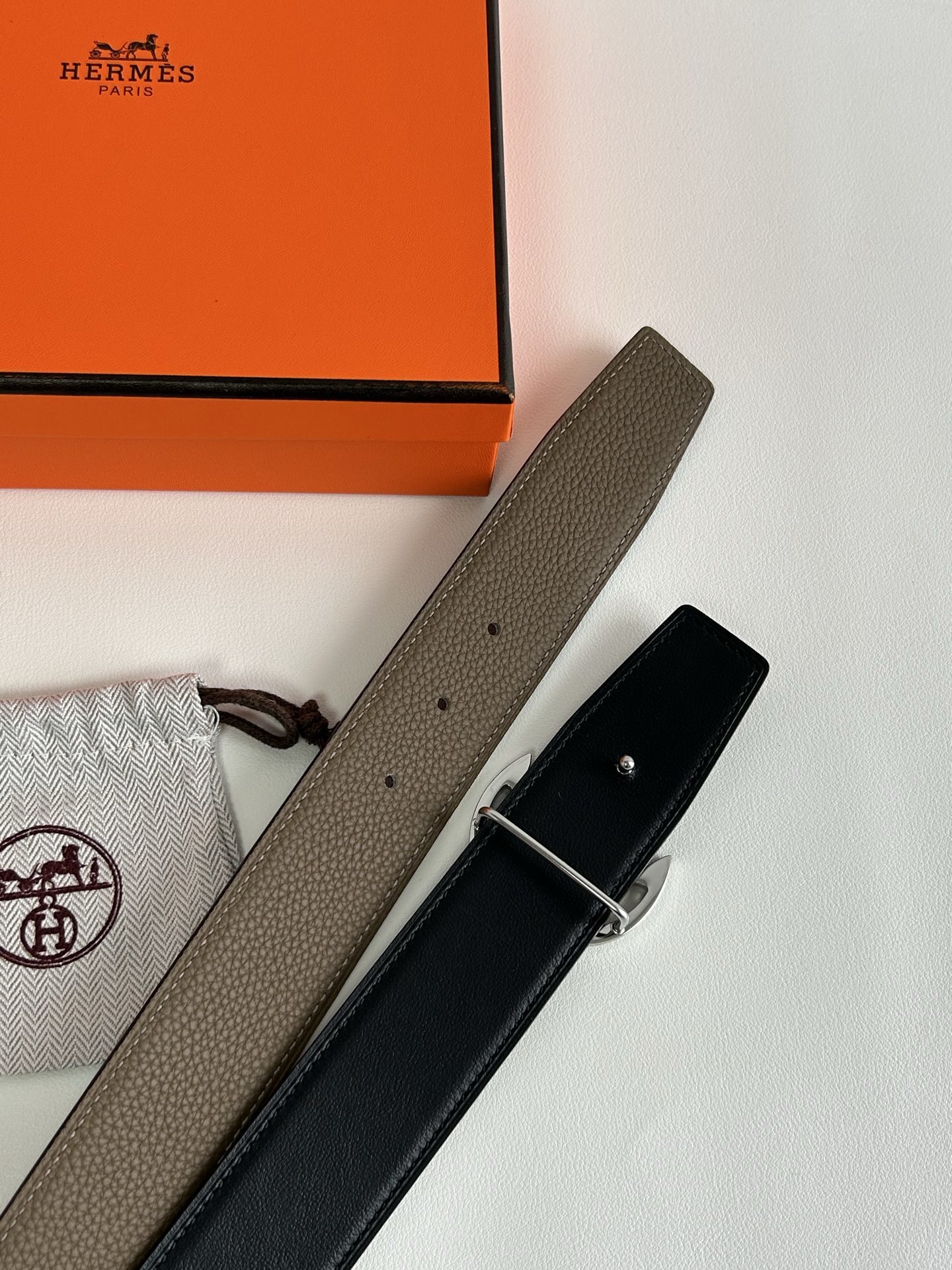Hermès Etoupe Leather Belt with Anchor Buckle - Gold & Silver