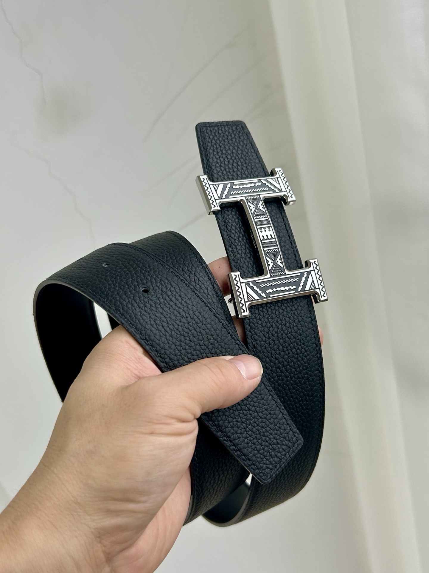 Premium Designer Leather Belt with Patterned H Buckle